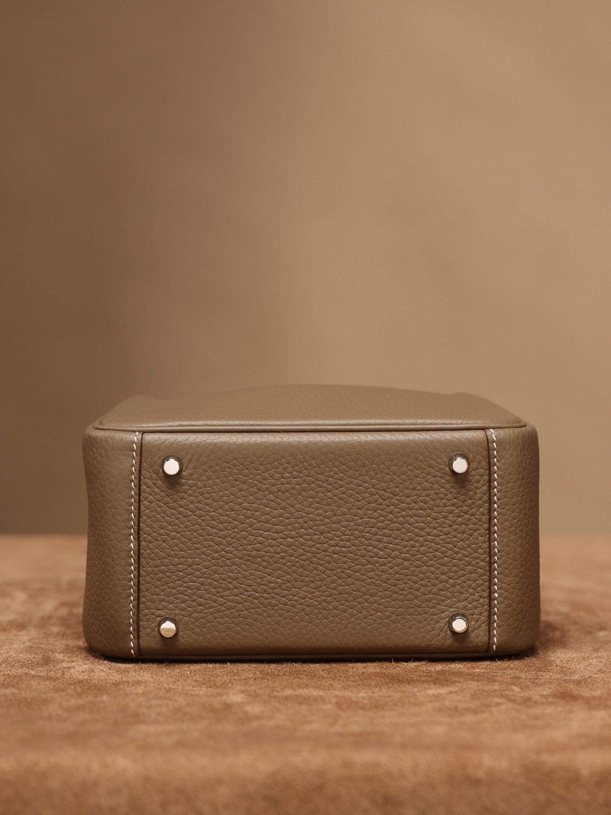 Shebag Hermes Mini Lindy 19 bag review grey with togo leather (2024 Dec updated)-Best Quality Fake designer Bag Review, Replica designer bag ru