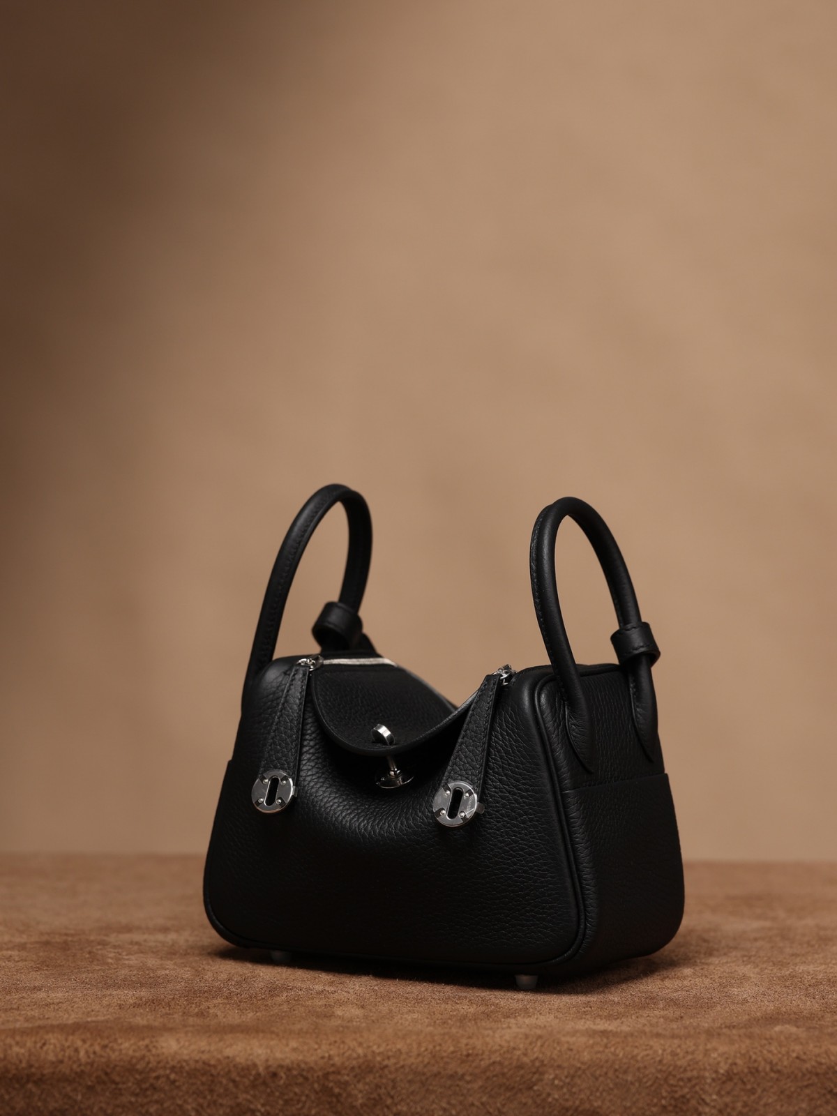 Shebag fully hand made Hermes Lindy 19 bag mini in black silver(2024 Dec updated)-Best Quality Fake designer Bag Review, Replica designer bag ru