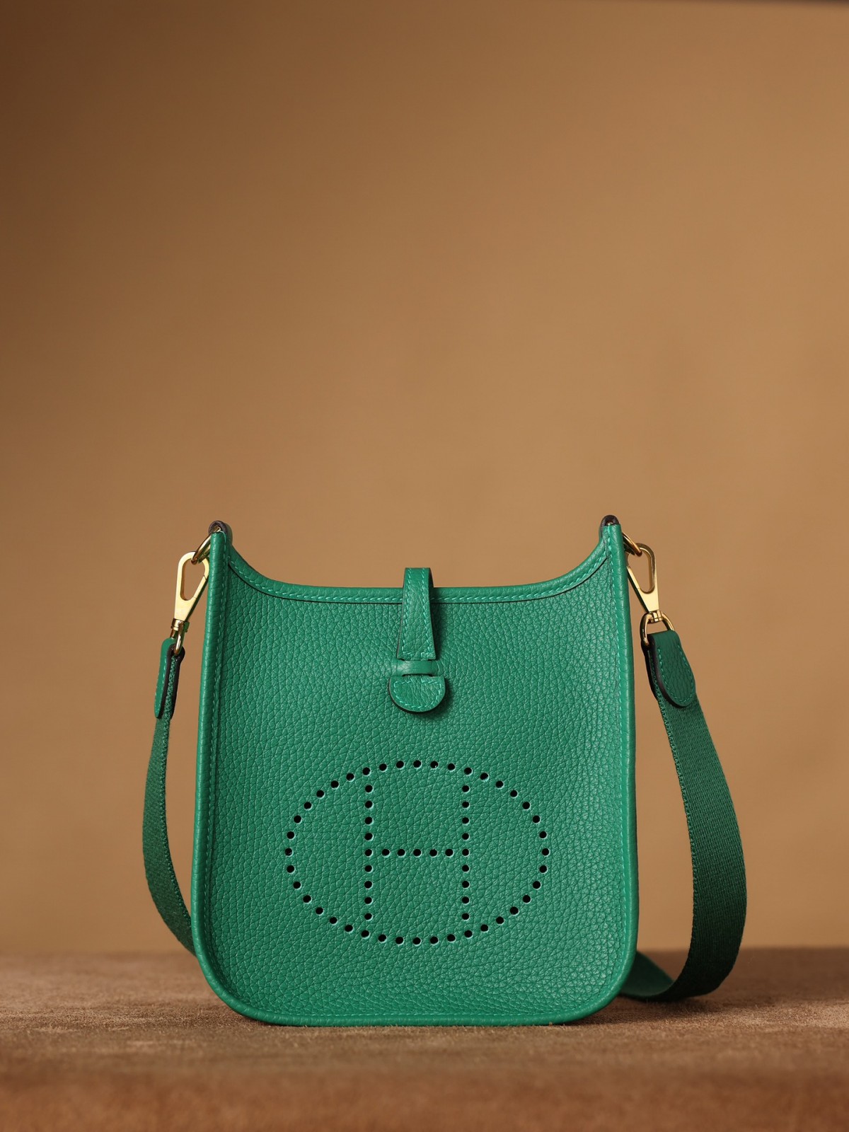 Shebag fully handmade Hermes Evelyne 16 bag in green togo reveiew(2024 Dec updated)-Best Quality Fake designer Bag Review, Replica designer bag ru Shebag fully handmade Hermes Evelyne 16 bag in green togo reveiew(2024 Dec updated)-Best Quality Fake designer Bag Review, Replica designer bag ru