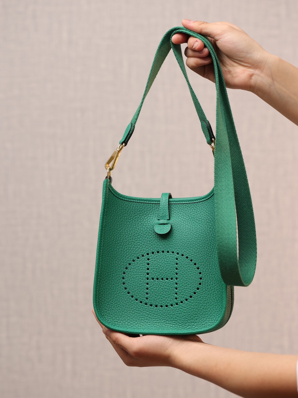 Shebag fully handmade Hermes Evelyne 16 bag in green togo reveiew(2024 Dec updated)-Best Quality Fake designer Bag Review, Replica designer bag ru Shebag fully handmade Hermes Evelyne 16 bag in green togo reveiew(2024 Dec updated)-Best Quality Fake designer Bag Review, Replica designer bag ru