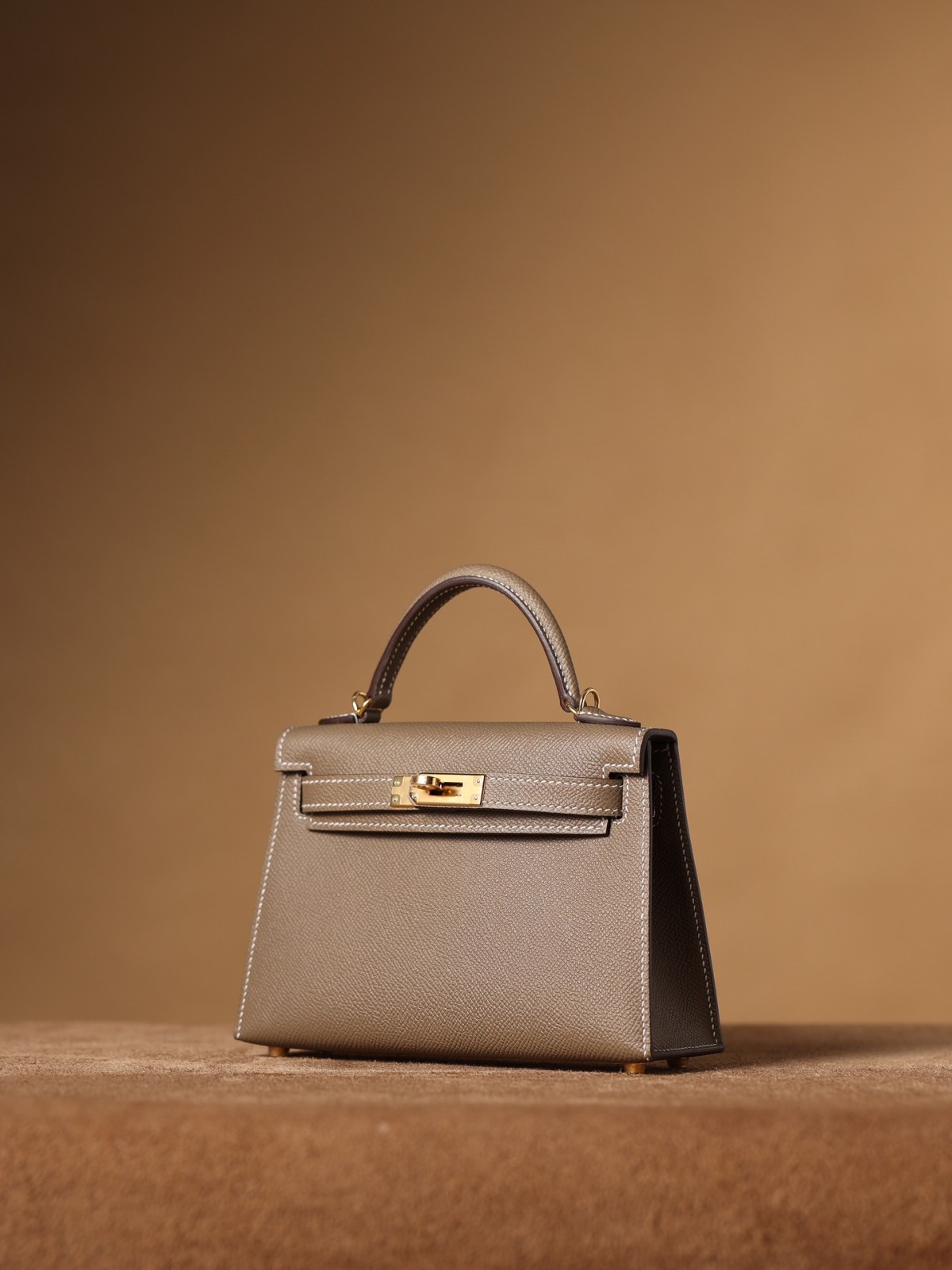 Shebag Hermes Mini Kelly 2 bag in grey togo leather (2024 Dec updated)-Best Quality Fake designer Bag Review, Replica designer bag ru Shebag Hermes Mini Kelly 2 bag in grey togo leather (2024 Dec updated)-Best Quality Fake designer Bag Review, Replica designer bag ru