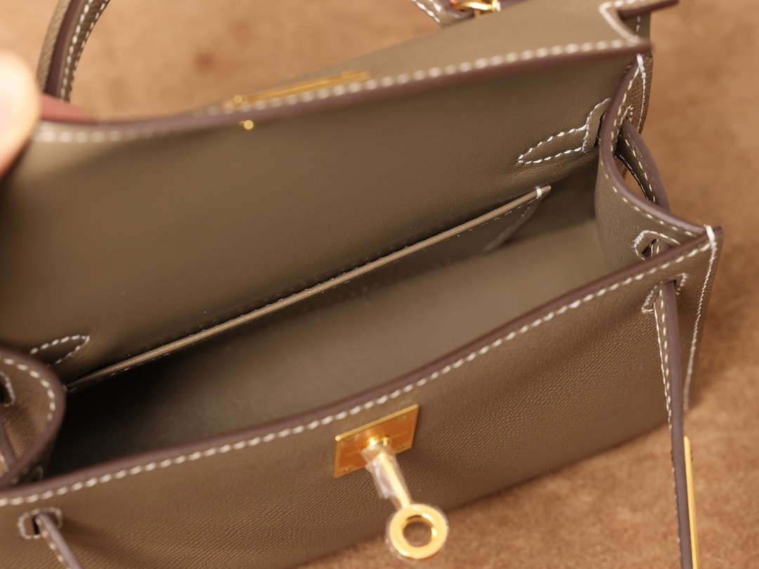 Shebag Hermes Mini Kelly 2 bag in grey togo leather (2024 Dec updated)-Best Quality Fake designer Bag Review, Replica designer bag ru Shebag Hermes Mini Kelly 2 bag in grey togo leather (2024 Dec updated)-Best Quality Fake designer Bag Review, Replica designer bag ru