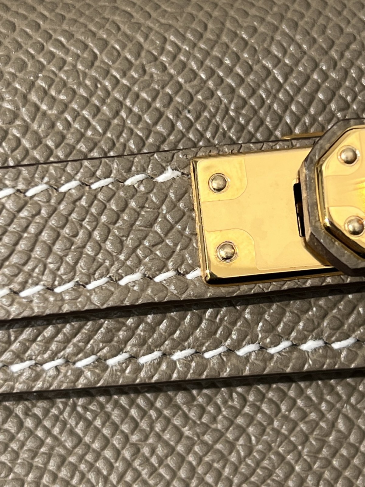 Shebag Hermes Mini Kelly 2 bag in grey togo leather (2024 Dec updated)-Best Quality Fake designer Bag Review, Replica designer bag ru Shebag Hermes Mini Kelly 2 bag in grey togo leather (2024 Dec updated)-Best Quality Fake designer Bag Review, Replica designer bag ru