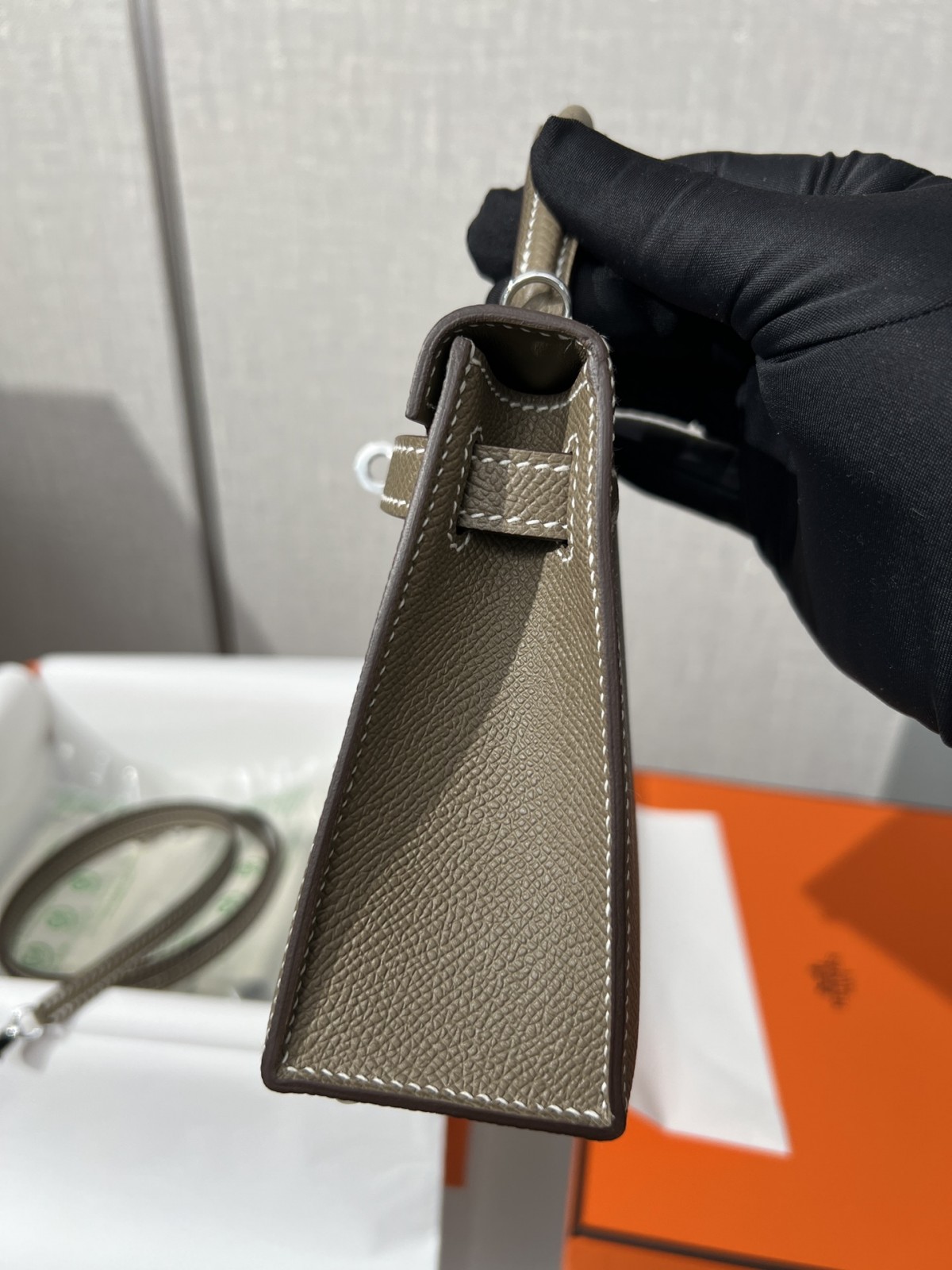 Shebag Hermes Mini Kelly 2 bag in grey togo leather (2024 Dec updated)-Best Quality Fake designer Bag Review, Replica designer bag ru Shebag Hermes Mini Kelly 2 bag in grey togo leather (2024 Dec updated)-Best Quality Fake designer Bag Review, Replica designer bag ru