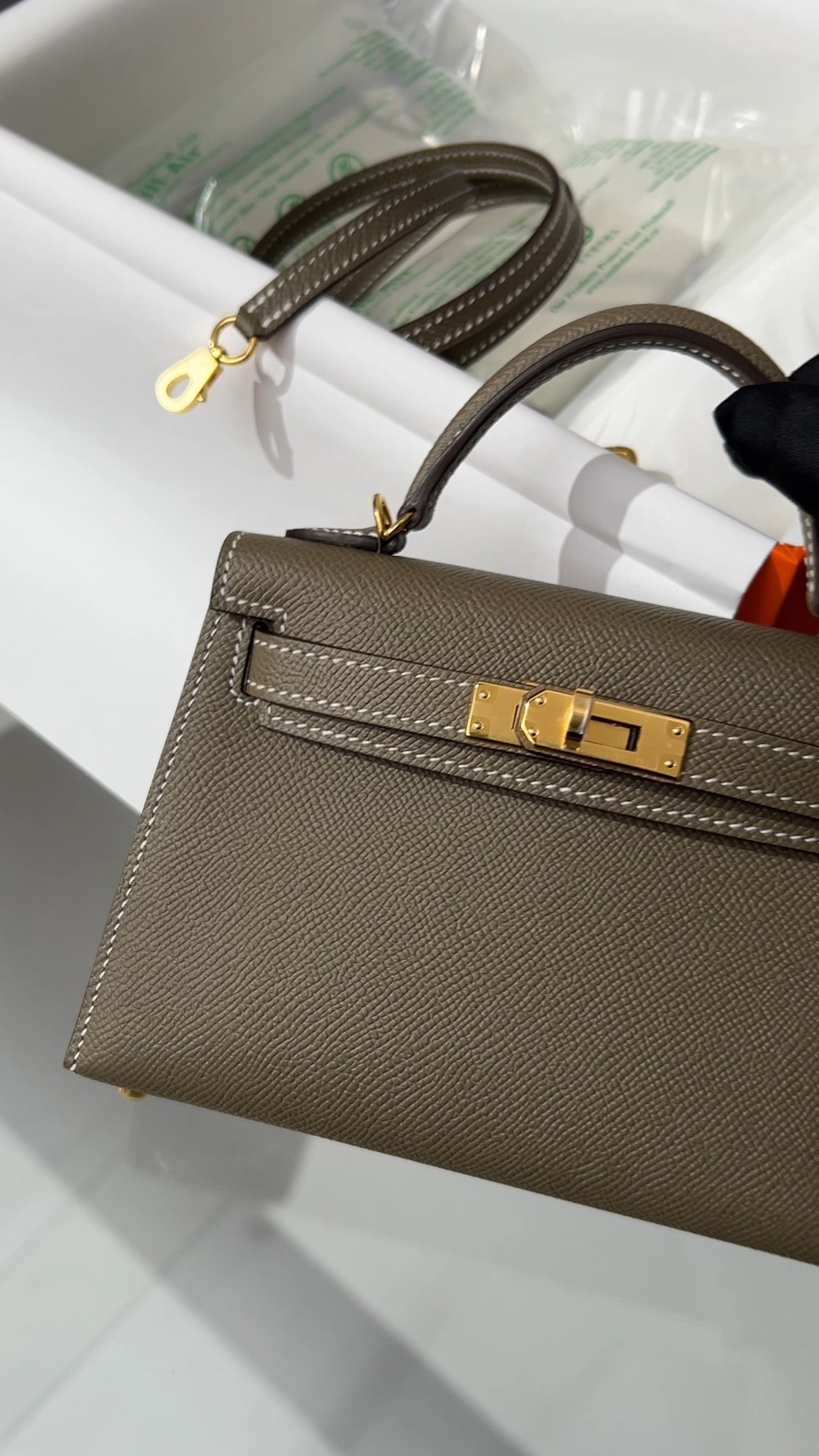 Shebag Hermes Mini Kelly 2 bag in grey togo leather (2024 Dec updated)-Best Quality Fake designer Bag Review, Replica designer bag ru Shebag Hermes Mini Kelly 2 bag in grey togo leather (2024 Dec updated)-Best Quality Fake designer Bag Review, Replica designer bag ru