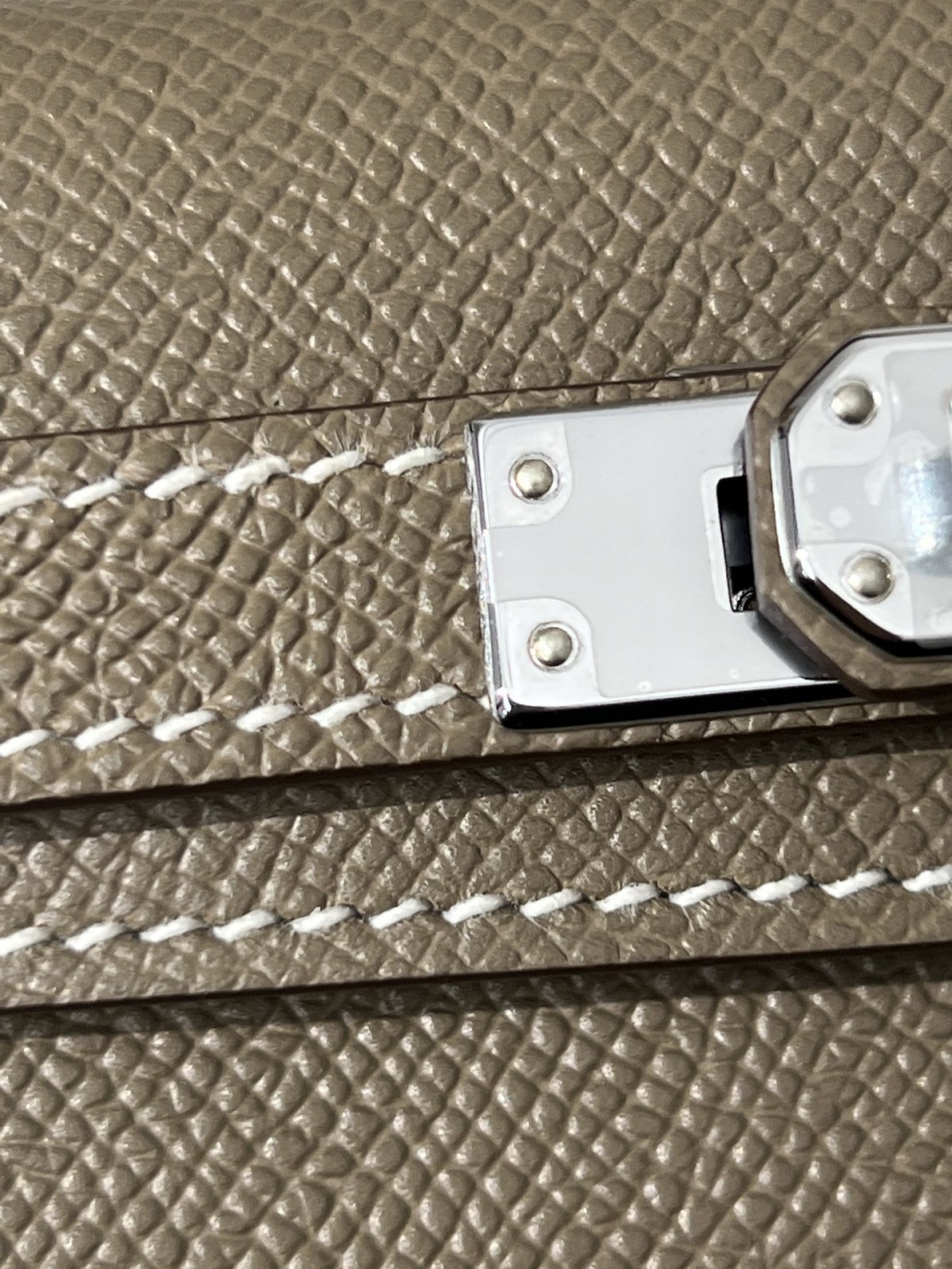 Shebag Hermes Mini Kelly 2 bag in grey togo leather (2024 Dec updated)-Best Quality Fake designer Bag Review, Replica designer bag ru Shebag Hermes Mini Kelly 2 bag in grey togo leather (2024 Dec updated)-Best Quality Fake designer Bag Review, Replica designer bag ru