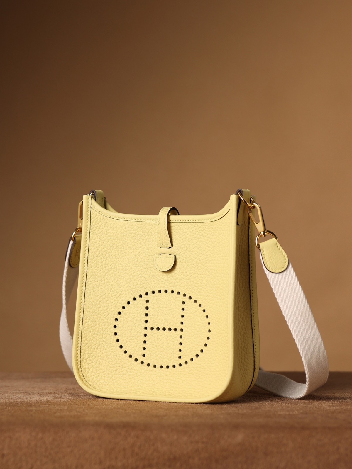 Shebag Hermes Evelyne 16 bag yellow fully hand made (2025 Jan updated)-Best Quality Fake designer Bag Review, Replica designer bag ru