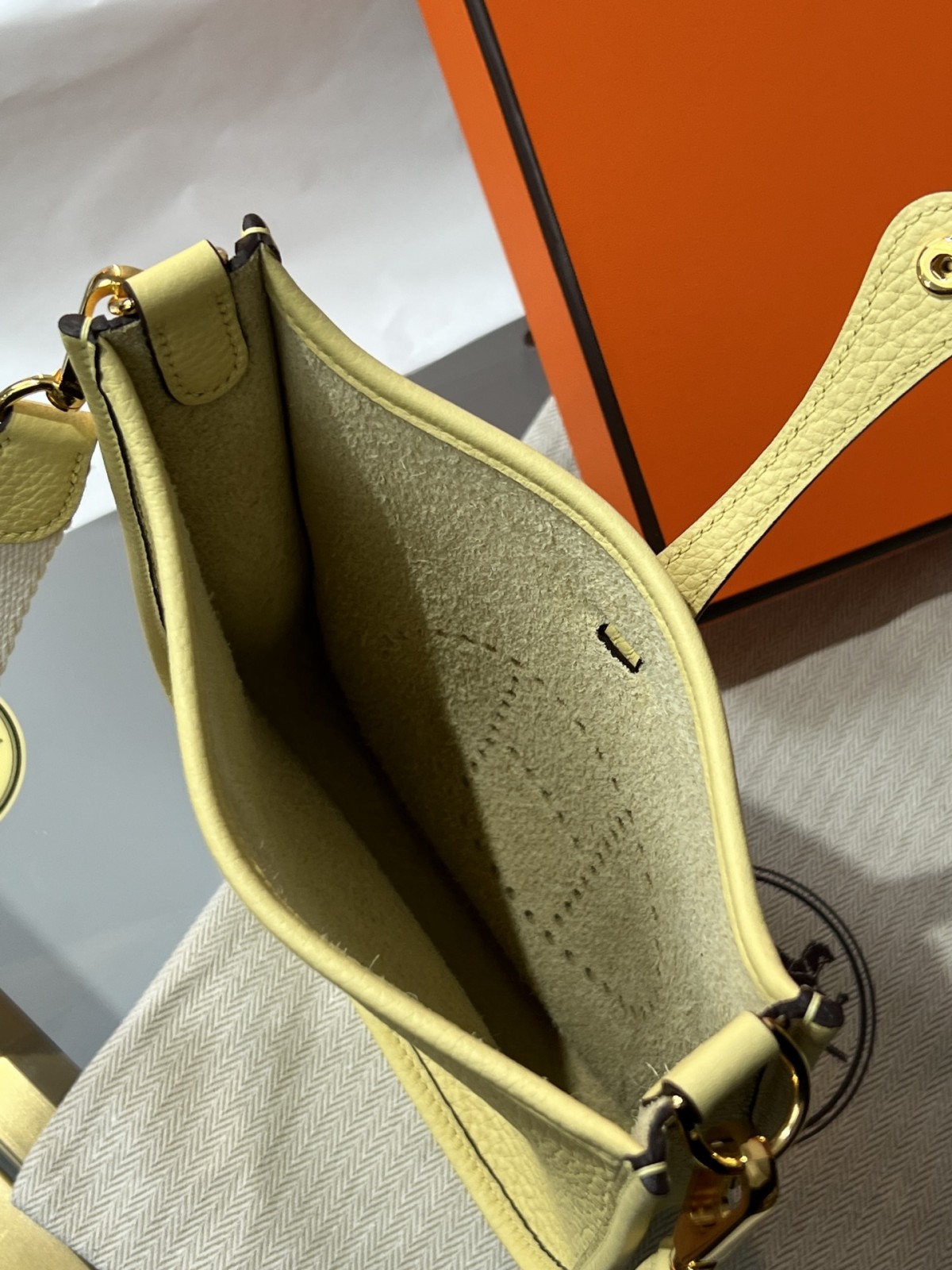 Shebag Hermes Evelyne 16 bag yellow fully hand made (2025 Jan updated)-Best Quality Fake designer Bag Review, Replica designer bag ru