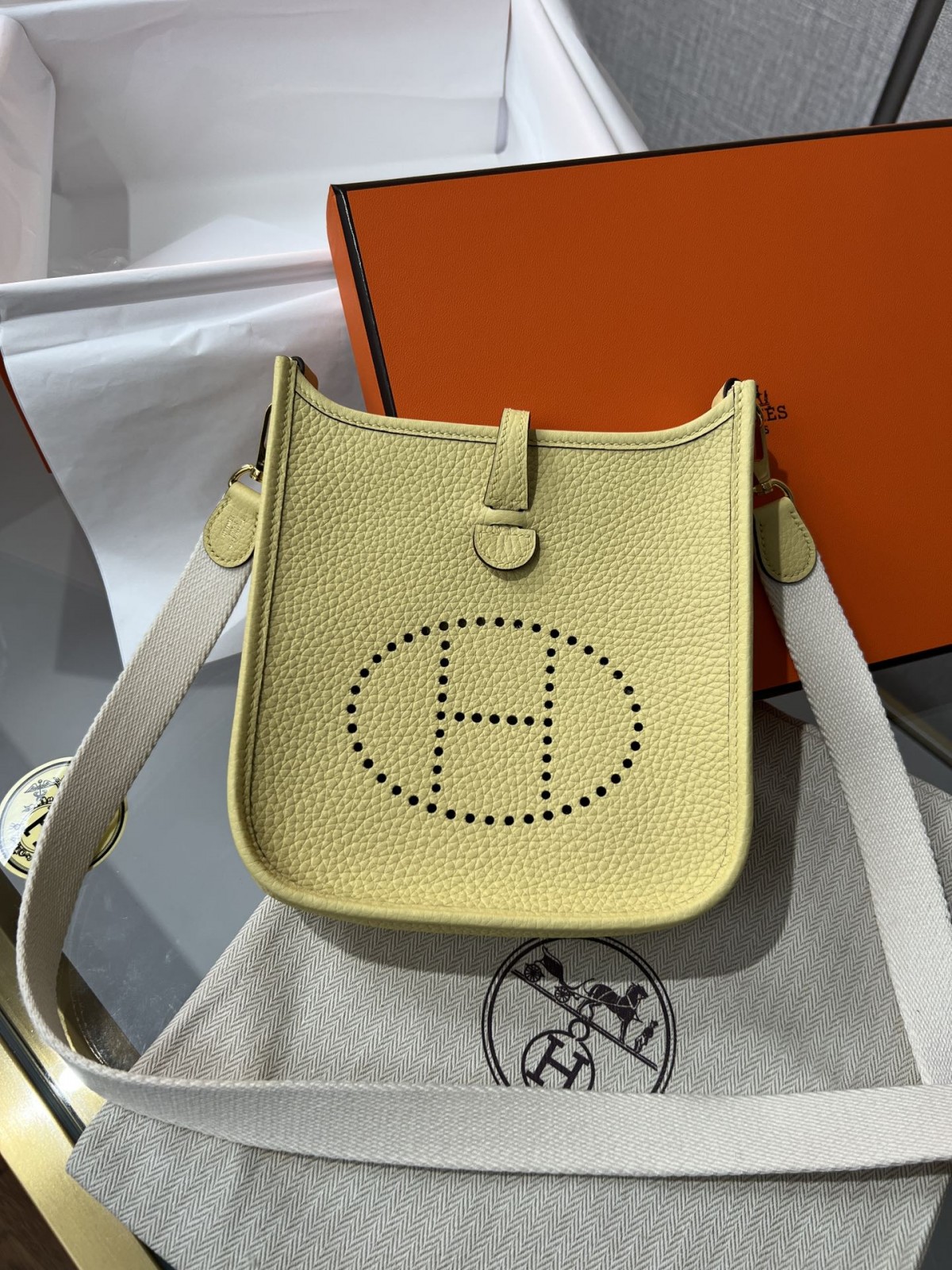 Shebag Hermes Evelyne 16 bag yellow fully hand made (2025 Jan updated)-Best Quality Fake designer Bag Review, Replica designer bag ru