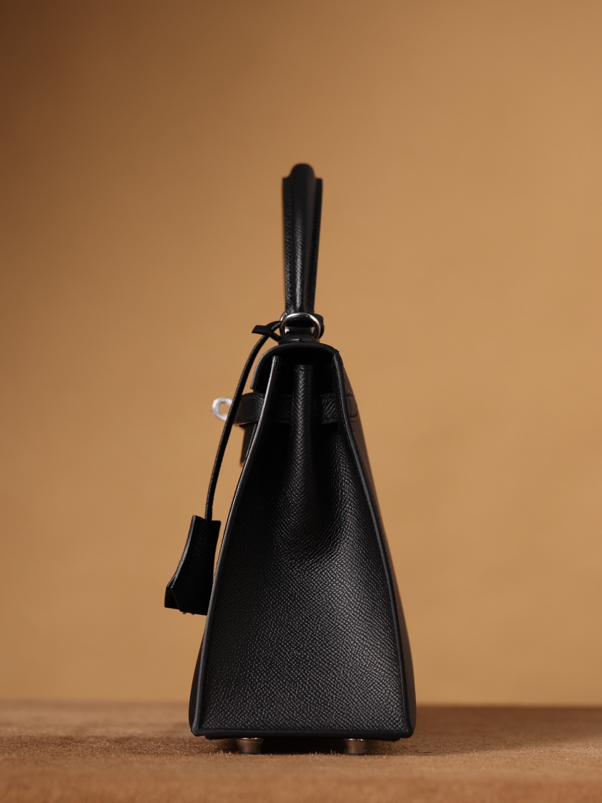 Shebag fully hand made Hermes Kelly 25 bag black epsom leather review (2025 Jan updated)-Best Quality Fake designer Bag Review, Replica designer bag ru Shebag fully hand made Hermes Kelly 25 bag black epsom leather review (2025 Jan updated)-Best Quality Fake designer Bag Review, Replica designer bag ru