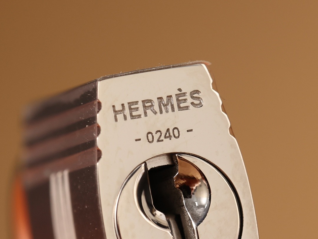 Shebag fully hand made Hermes Kelly 25 bag black epsom leather review (2025 Jan updated)-Best Quality Fake designer Bag Review, Replica designer bag ru Shebag fully hand made Hermes Kelly 25 bag black epsom leather review (2025 Jan updated)-Best Quality Fake designer Bag Review, Replica designer bag ru