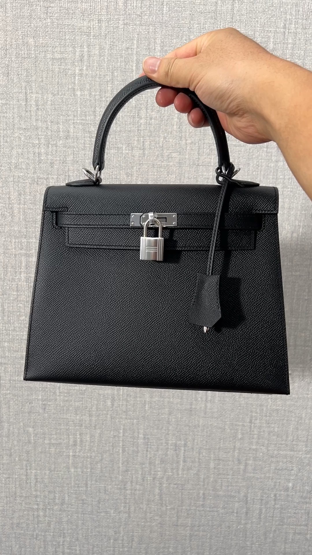 Shebag fully hand made Hermes Kelly 25 bag black epsom leather review (2025 Jan updated)-Best Quality Fake designer Bag Review, Replica designer bag ru Shebag fully hand made Hermes Kelly 25 bag black epsom leather review (2025 Jan updated)-Best Quality Fake designer Bag Review, Replica designer bag ru