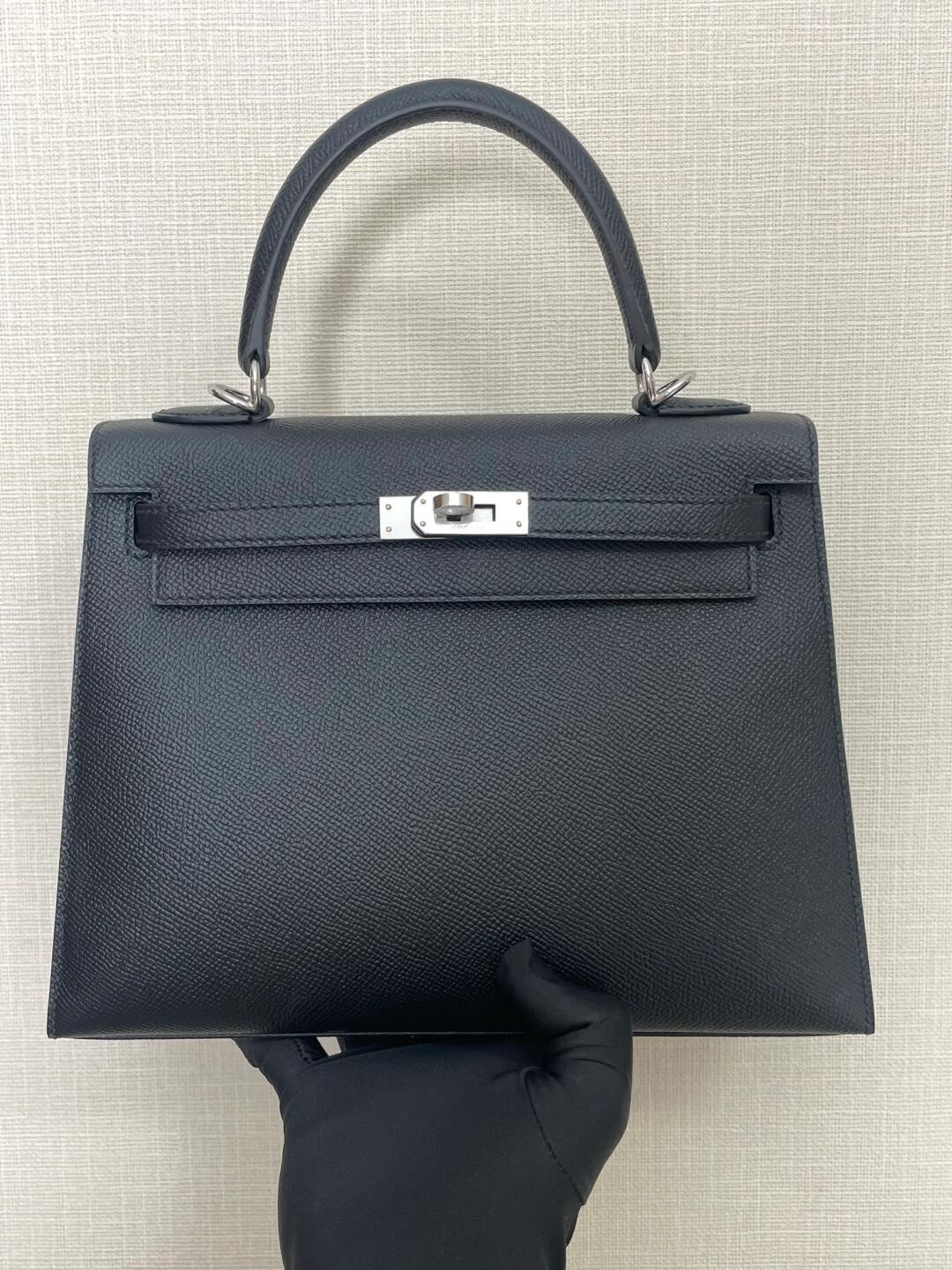 Shebag fully hand made Hermes Kelly 25 bag black epsom leather review (2025 Jan updated)-Best Quality Fake designer Bag Review, Replica designer bag ru Shebag fully hand made Hermes Kelly 25 bag black epsom leather review (2025 Jan updated)-Best Quality Fake designer Bag Review, Replica designer bag ru