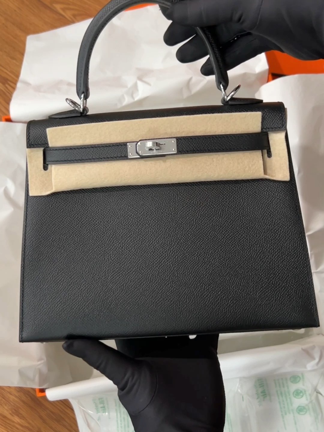 Shebag fully hand made Hermes Kelly 25 bag black epsom leather review (2025 Jan updated)-Best Quality Fake designer Bag Review, Replica designer bag ru Shebag fully hand made Hermes Kelly 25 bag black epsom leather review (2025 Jan updated)-Best Quality Fake designer Bag Review, Replica designer bag ru