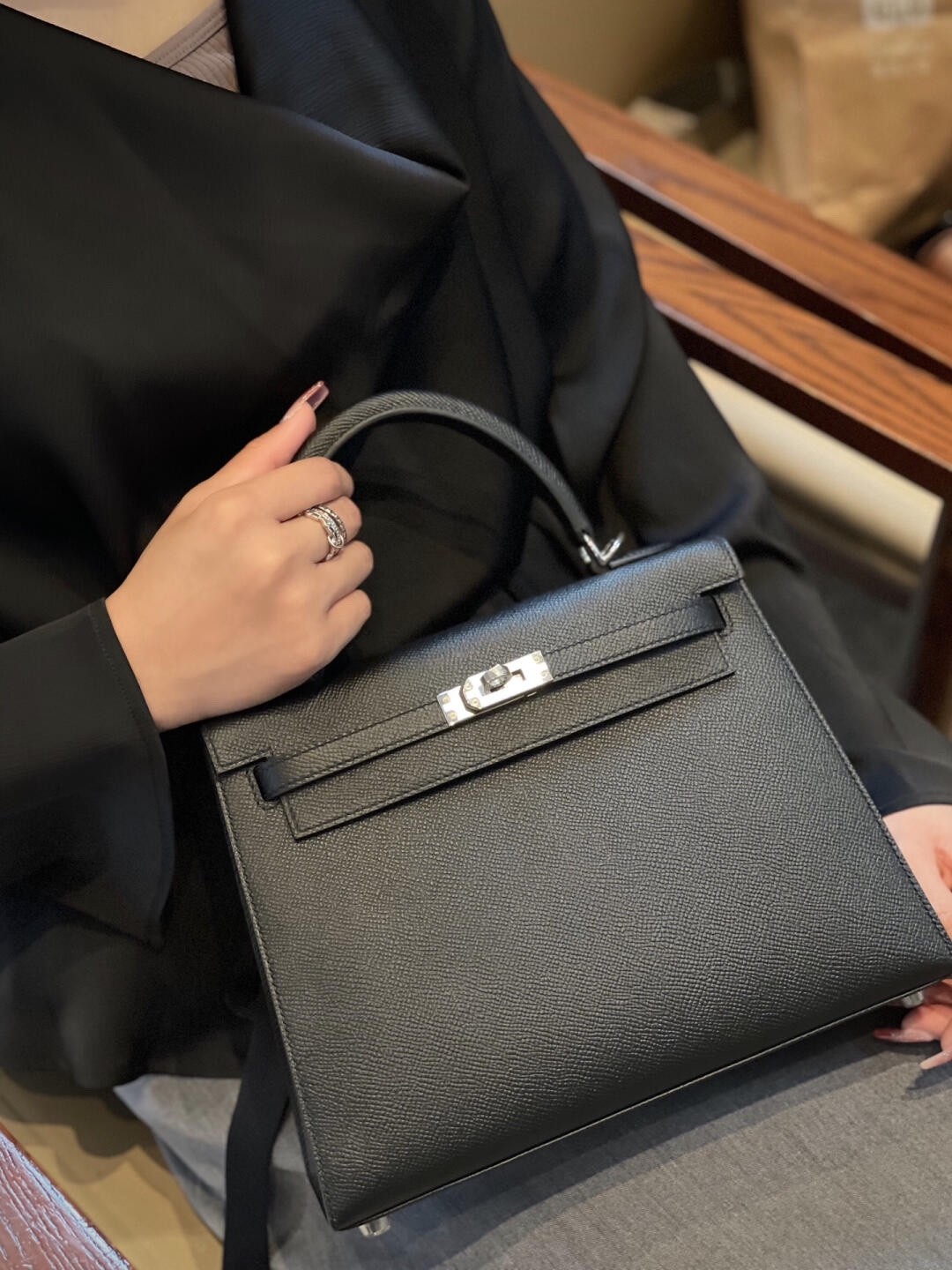 Shebag fully hand made Hermes Kelly 25 bag black epsom leather review (2025 Jan updated)-Best Quality Fake designer Bag Review, Replica designer bag ru Shebag fully hand made Hermes Kelly 25 bag black epsom leather review (2025 Jan updated)-Best Quality Fake designer Bag Review, Replica designer bag ru