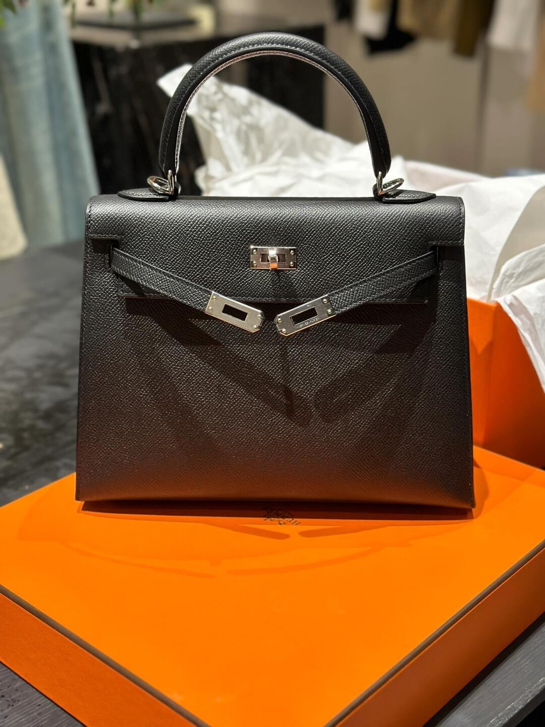 Shebag fully hand made Hermes Kelly 25 bag black epsom leather review (2025 Jan updated)-Best Quality Fake designer Bag Review, Replica designer bag ru Shebag fully hand made Hermes Kelly 25 bag black epsom leather review (2025 Jan updated)-Best Quality Fake designer Bag Review, Replica designer bag ru