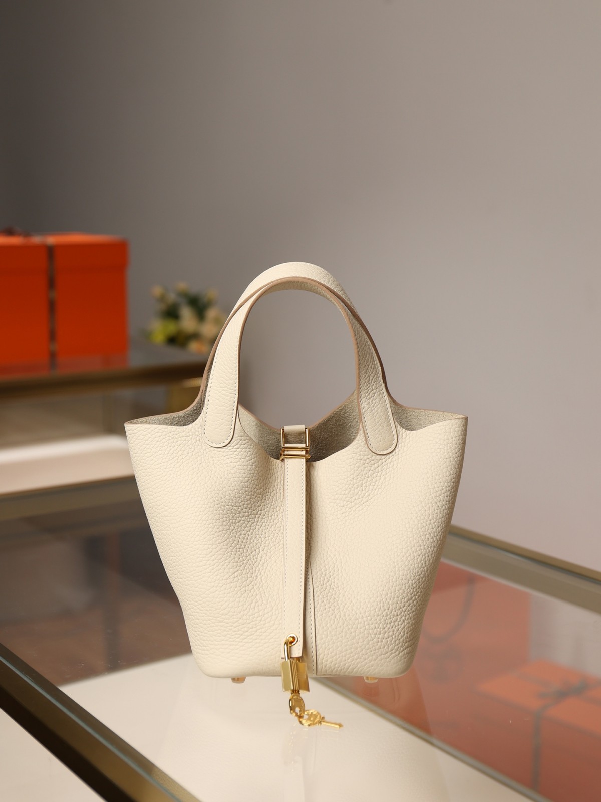 Shebag fully handmade Hermes Picotin 18 bag review snow white togo leather(2025 Jan updated)-Best Quality Fake designer Bag Review, Replica designer bag ru Shebag fully handmade Hermes Picotin 18 bag review snow white togo leather(2025 Jan updated)-Best Quality Fake designer Bag Review, Replica designer bag ru