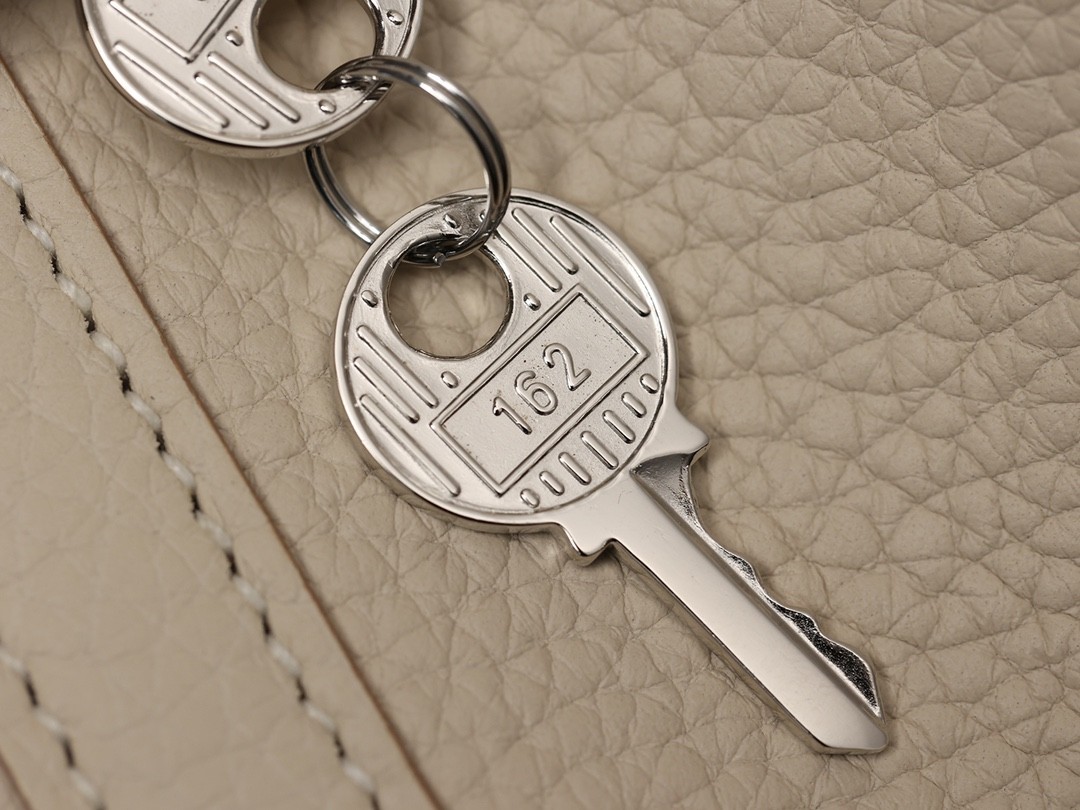 Shebag fully handmade Hermes Picotin 18 bag review snow white togo leather(2025 Jan updated)-Best Quality Fake designer Bag Review, Replica designer bag ru Shebag fully handmade Hermes Picotin 18 bag review snow white togo leather(2025 Jan updated)-Best Quality Fake designer Bag Review, Replica designer bag ru