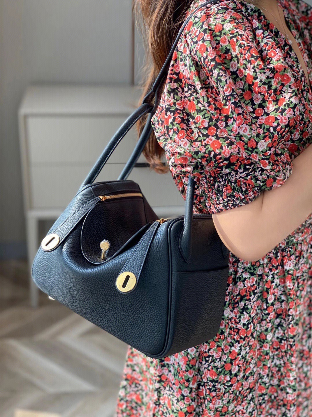 Shebag handmade Hermes Lindy 26 bag black togo review (2025 Jan updated)-Best Quality Fake designer Bag Review, Replica designer bag ru