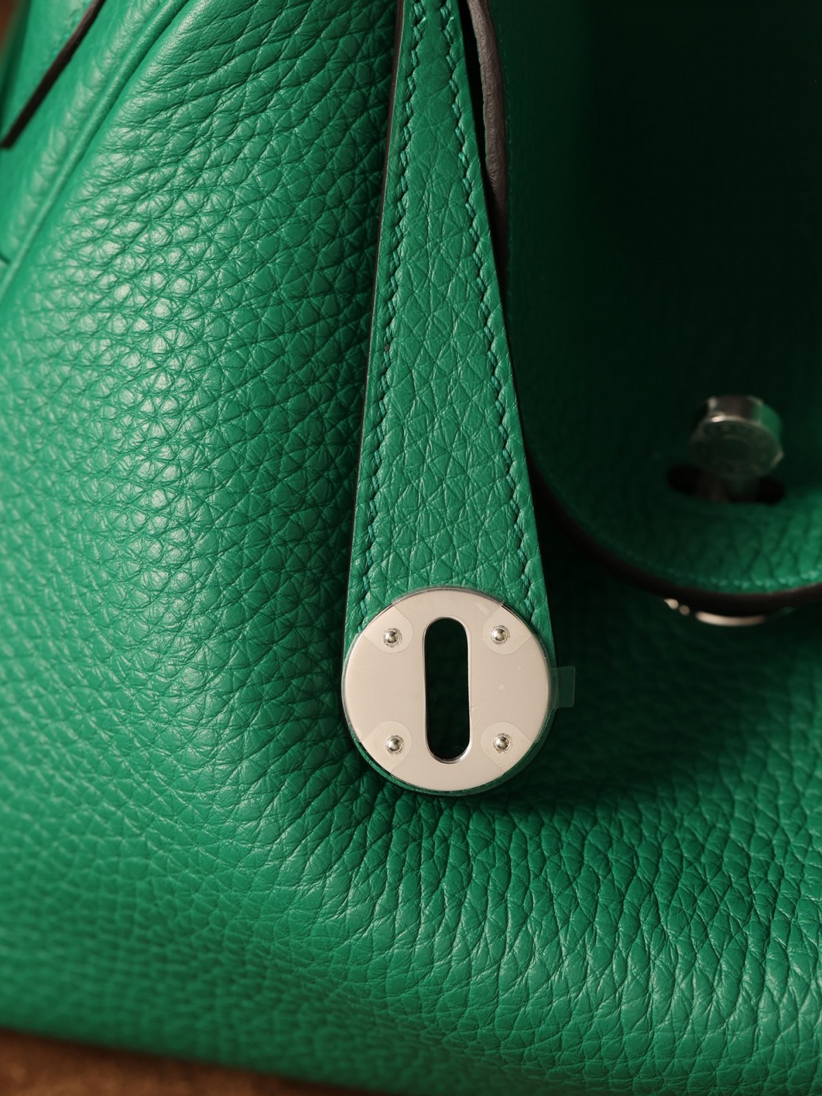 Shebag fully handmade Hermes Lindy 26 bag togo leather review(2025 Jan updated)-Best Quality Fake designer Bag Review, Replica designer bag ru Shebag fully handmade Hermes Lindy 26 bag togo leather review(2025 Jan updated)-Best Quality Fake designer Bag Review, Replica designer bag ru