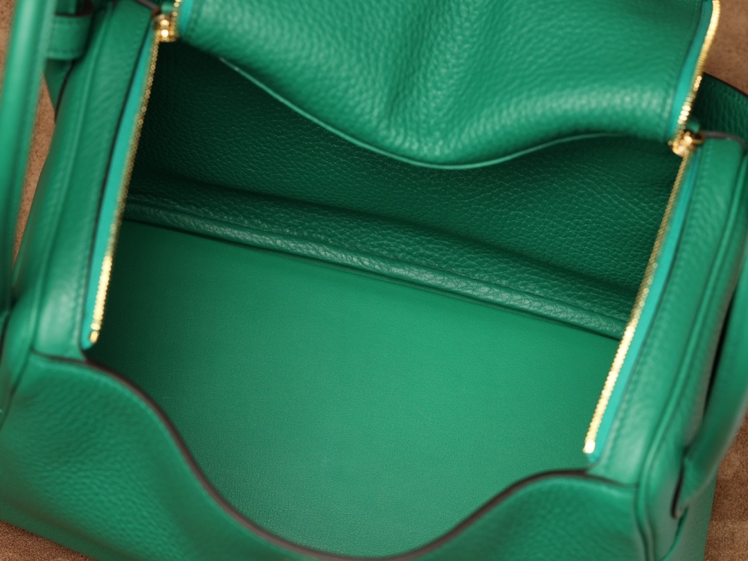 Shebag fully handmade Hermes Lindy 26 bag togo leather review(2025 Jan updated)-Best Quality Fake designer Bag Review, Replica designer bag ru Shebag fully handmade Hermes Lindy 26 bag togo leather review(2025 Jan updated)-Best Quality Fake designer Bag Review, Replica designer bag ru