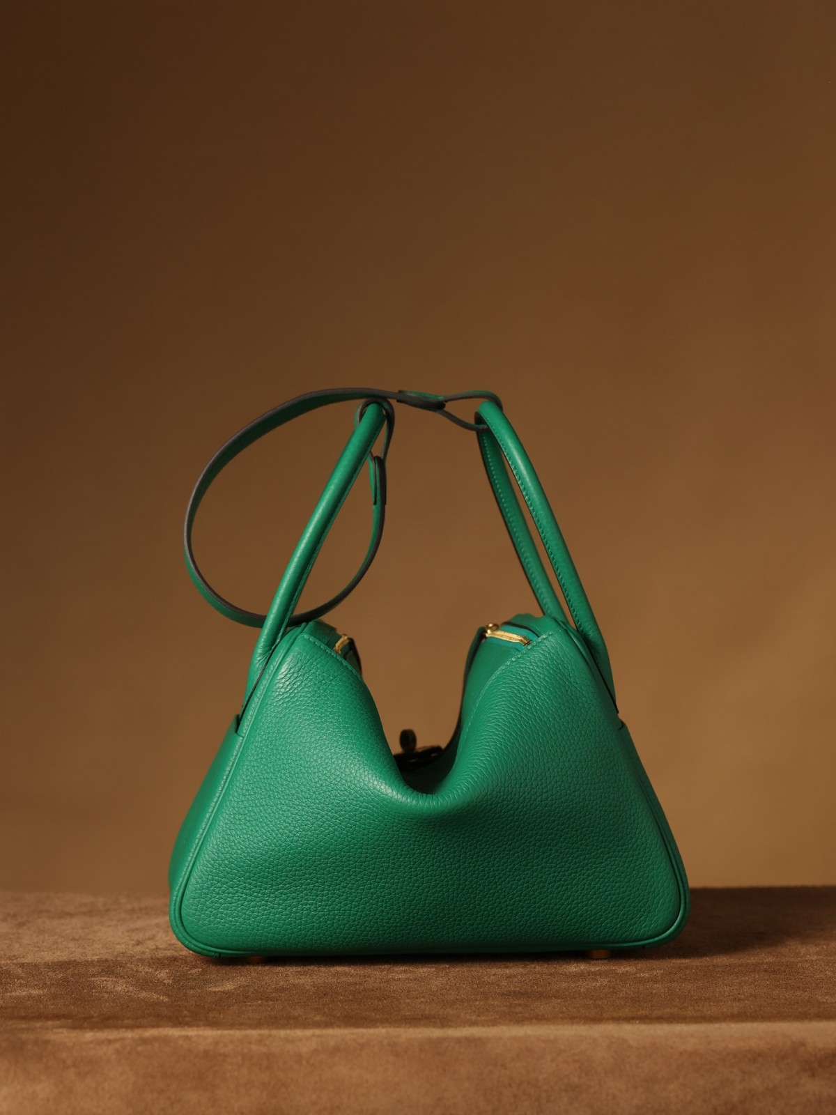 Shebag fully handmade Hermes Lindy 26 bag togo leather review(2025 Jan updated)-Best Quality Fake designer Bag Review, Replica designer bag ru Shebag fully handmade Hermes Lindy 26 bag togo leather review(2025 Jan updated)-Best Quality Fake designer Bag Review, Replica designer bag ru