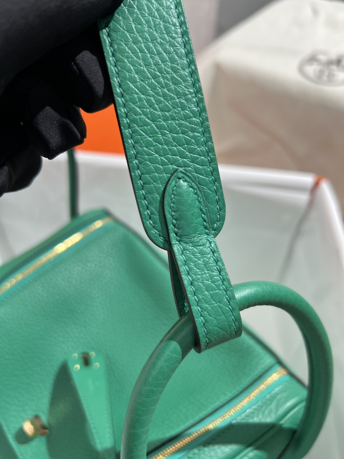 Shebag fully handmade Hermes Lindy 26 bag togo leather review(2025 Jan updated)-Best Quality Fake designer Bag Review, Replica designer bag ru Shebag fully handmade Hermes Lindy 26 bag togo leather review(2025 Jan updated)-Best Quality Fake designer Bag Review, Replica designer bag ru
