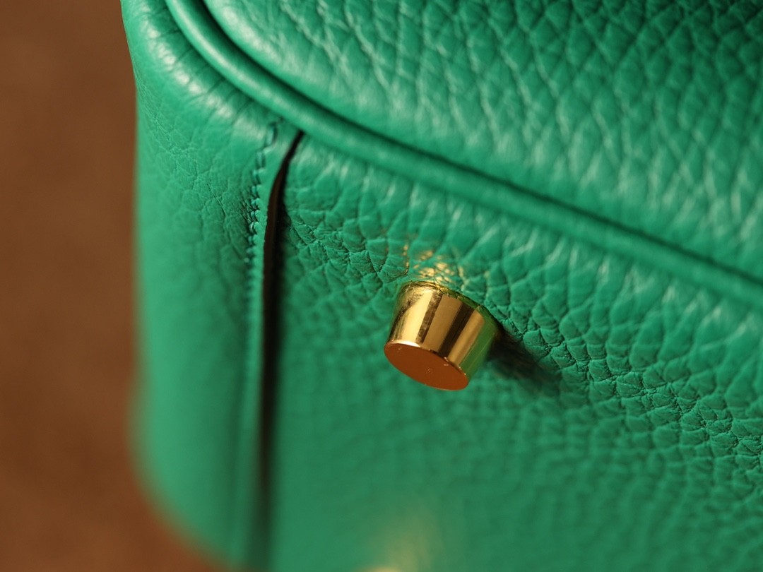 Shebag fully handmade Hermes Lindy 26 bag togo leather review(2025 Jan updated)-Best Quality Fake designer Bag Review, Replica designer bag ru Shebag fully handmade Hermes Lindy 26 bag togo leather review(2025 Jan updated)-Best Quality Fake designer Bag Review, Replica designer bag ru