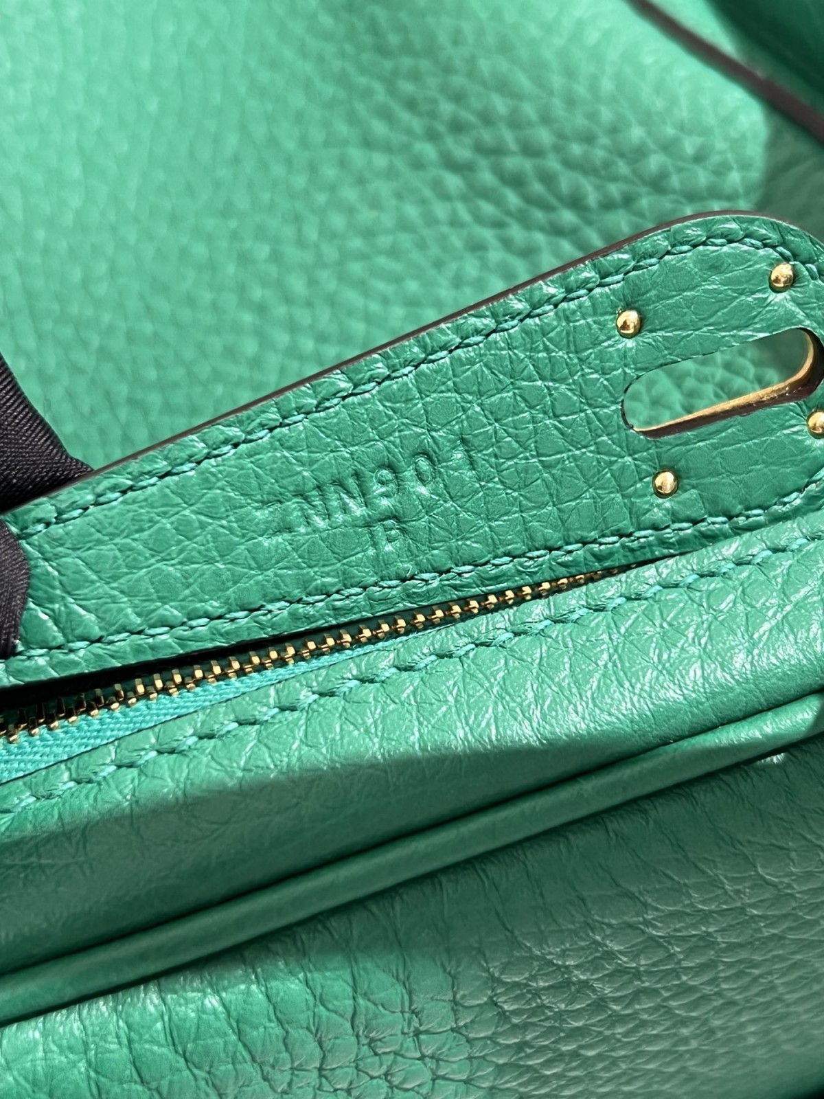 Shebag fully handmade Hermes Lindy 26 bag togo leather review(2025 Jan updated)-Best Quality Fake designer Bag Review, Replica designer bag ru Shebag fully handmade Hermes Lindy 26 bag togo leather review(2025 Jan updated)-Best Quality Fake designer Bag Review, Replica designer bag ru