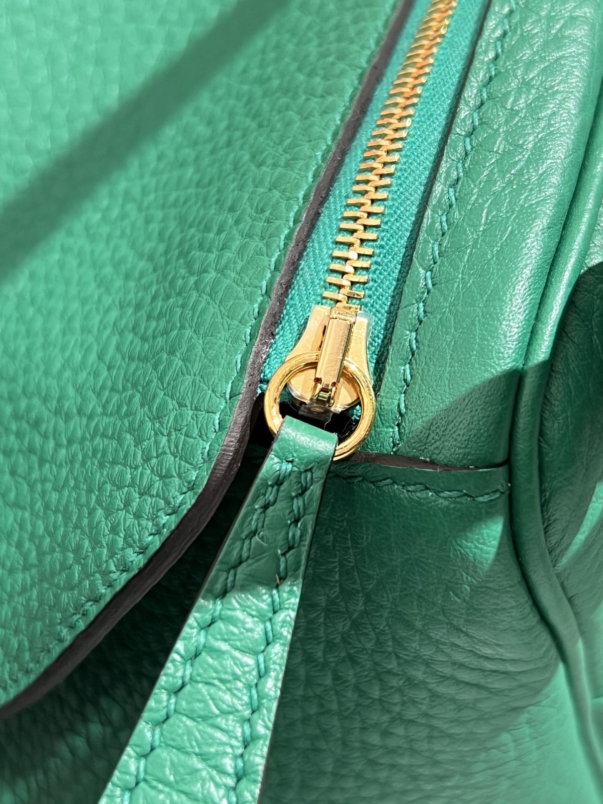 Shebag fully handmade Hermes Lindy 26 bag togo leather review(2025 Jan updated)-Best Quality Fake designer Bag Review, Replica designer bag ru Shebag fully handmade Hermes Lindy 26 bag togo leather review(2025 Jan updated)-Best Quality Fake designer Bag Review, Replica designer bag ru