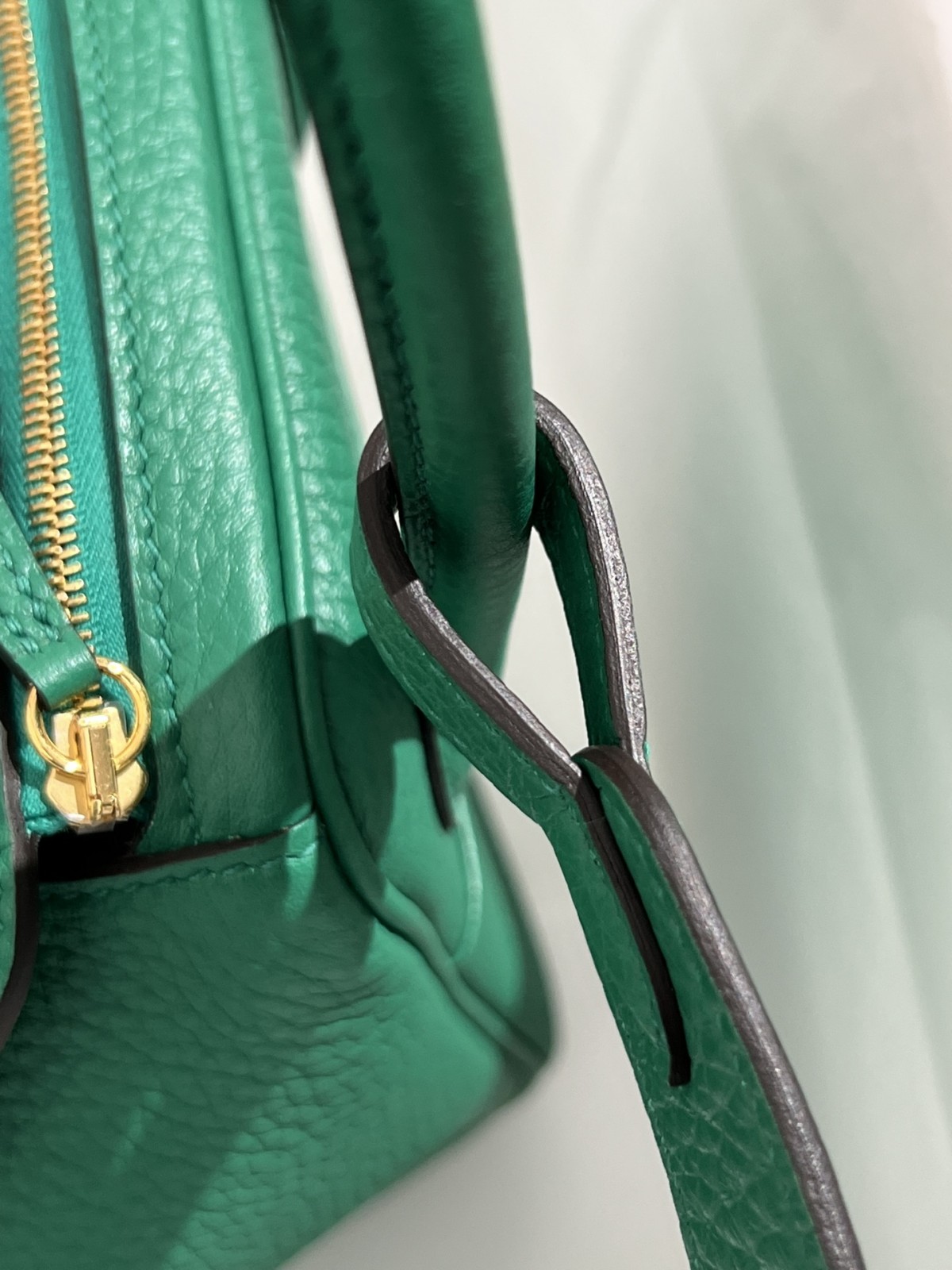 Shebag fully handmade Hermes Lindy 26 bag togo leather review(2025 Jan updated)-Best Quality Fake designer Bag Review, Replica designer bag ru Shebag fully handmade Hermes Lindy 26 bag togo leather review(2025 Jan updated)-Best Quality Fake designer Bag Review, Replica designer bag ru