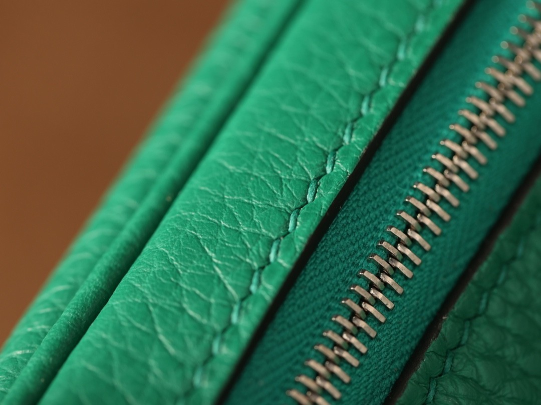 Shebag fully handmade Hermes Lindy 26 bag togo leather review(2025 Jan updated)-Best Quality Fake designer Bag Review, Replica designer bag ru Shebag fully handmade Hermes Lindy 26 bag togo leather review(2025 Jan updated)-Best Quality Fake designer Bag Review, Replica designer bag ru