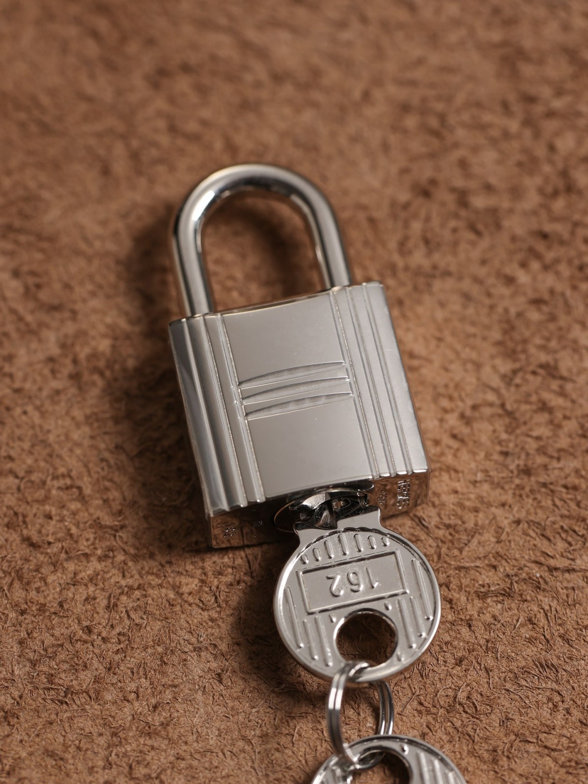 Shebag Hermes Hardware Locks review (2025 Jan updated)-Best Quality Fake designer Bag Review, Replica designer bag ru Shebag Hermes Hardware Locks review (2025 Jan updated)-Best Quality Fake designer Bag Review, Replica designer bag ru