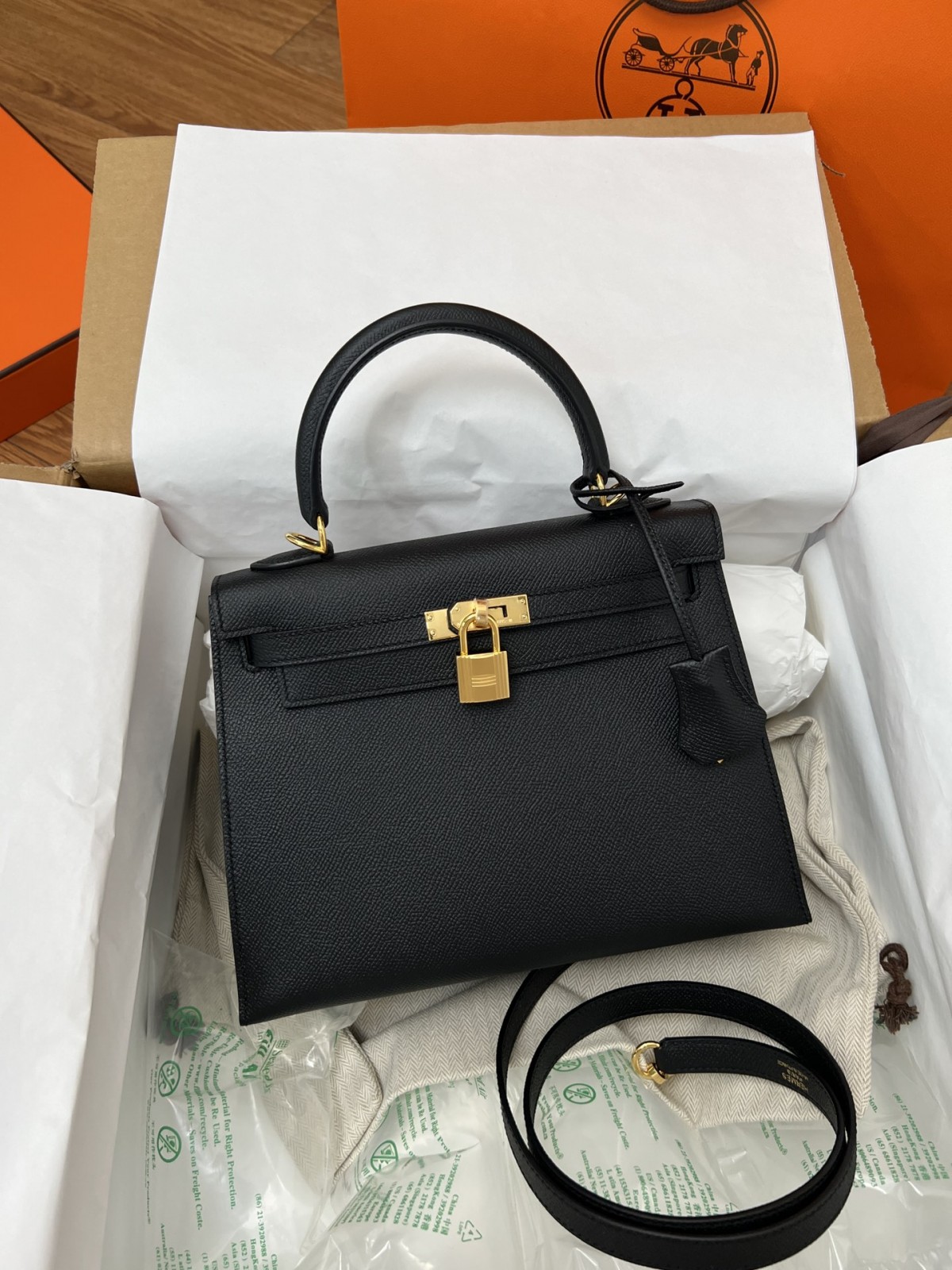 Shebag fully handmade Hermes Kelly 25 bag black epsom leather gold hardware lastets batch review (2025 Jan updated)-Best Quality Fake designer Bag Review, Replica designer bag ru