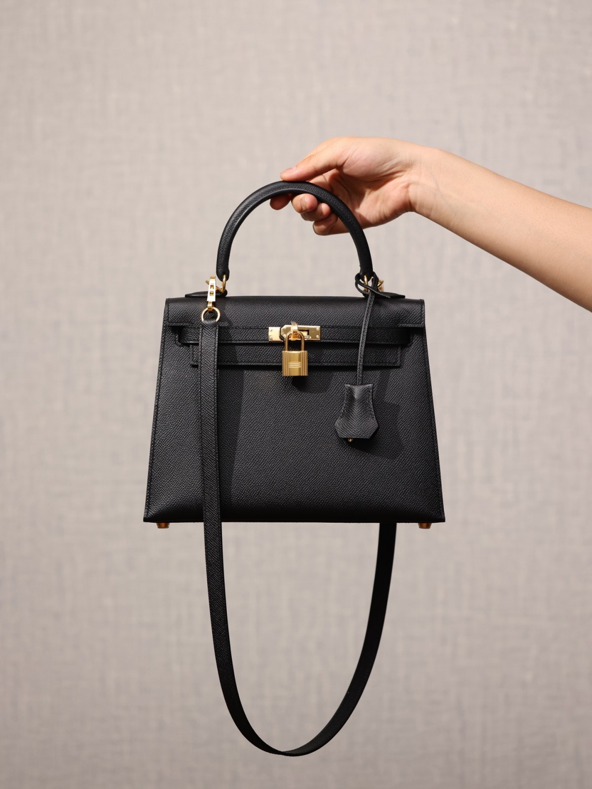 Shebag fully handmade Hermes Kelly 25 bag black epsom leather gold hardware lastets batch review (2025 Jan updated)-Best Quality Fake designer Bag Review, Replica designer bag ru