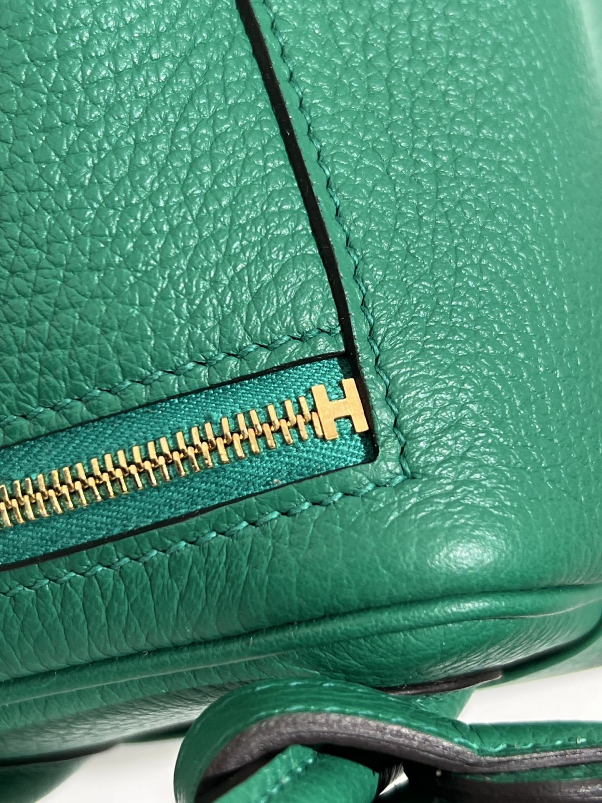 Shebag fully handmade Hermes Lindy 19 green togo bag review(2025 Jan updated)-Best Quality Fake designer Bag Review, Replica designer bag ru Shebag fully handmade Hermes Lindy 19 green togo bag review(2025 Jan updated)-Best Quality Fake designer Bag Review, Replica designer bag ru