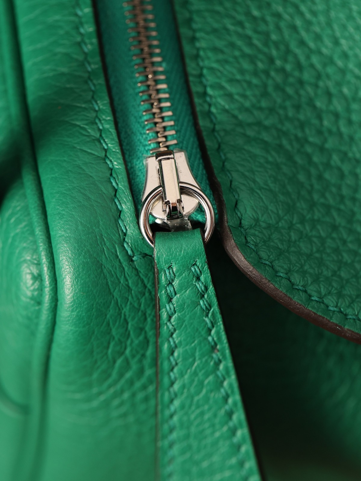 Shebag fully handmade Hermes Lindy 19 green togo bag review(2025 Jan updated)-Best Quality Fake designer Bag Review, Replica designer bag ru Shebag fully handmade Hermes Lindy 19 green togo bag review(2025 Jan updated)-Best Quality Fake designer Bag Review, Replica designer bag ru