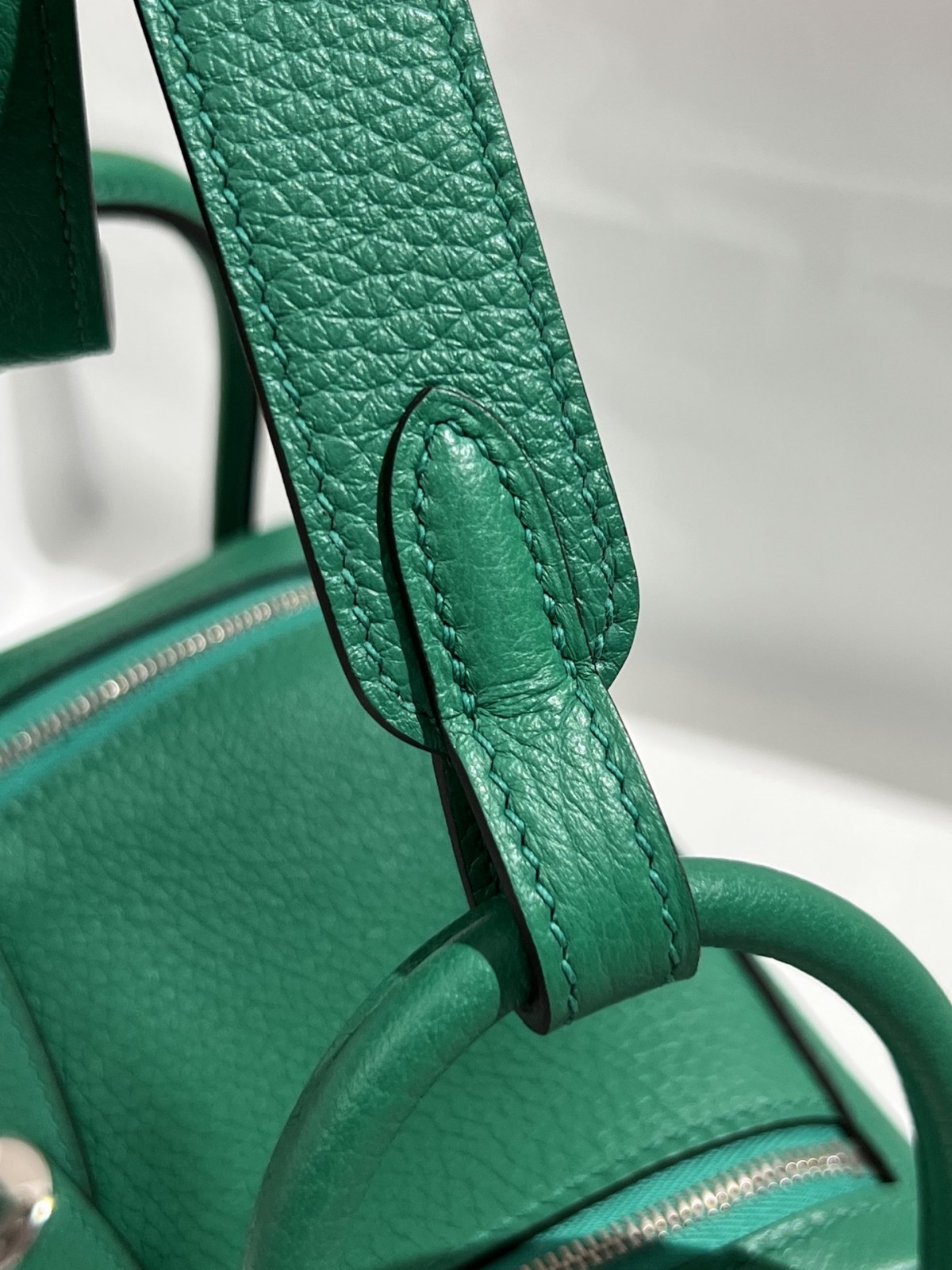 Shebag fully handmade Hermes Lindy 19 green togo bag review(2025 Jan updated)-Best Quality Fake designer Bag Review, Replica designer bag ru Shebag fully handmade Hermes Lindy 19 green togo bag review(2025 Jan updated)-Best Quality Fake designer Bag Review, Replica designer bag ru