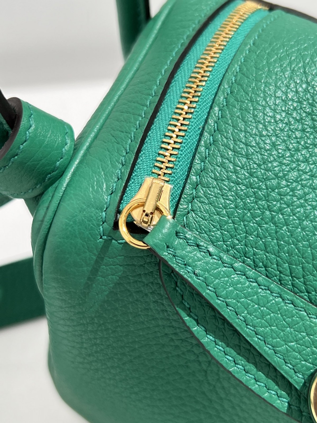 Shebag fully handmade Hermes Lindy 19 green togo bag review(2025 Jan updated)-Best Quality Fake designer Bag Review, Replica designer bag ru Shebag fully handmade Hermes Lindy 19 green togo bag review(2025 Jan updated)-Best Quality Fake designer Bag Review, Replica designer bag ru