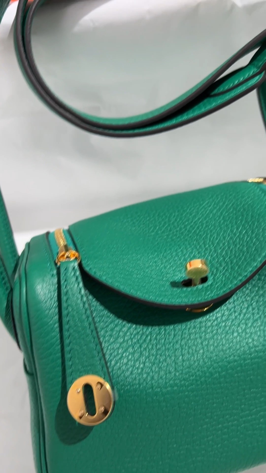 Shebag fully handmade Hermes Lindy 19 green togo bag review(2025 Jan updated)-Best Quality Fake designer Bag Review, Replica designer bag ru Shebag fully handmade Hermes Lindy 19 green togo bag review(2025 Jan updated)-Best Quality Fake designer Bag Review, Replica designer bag ru