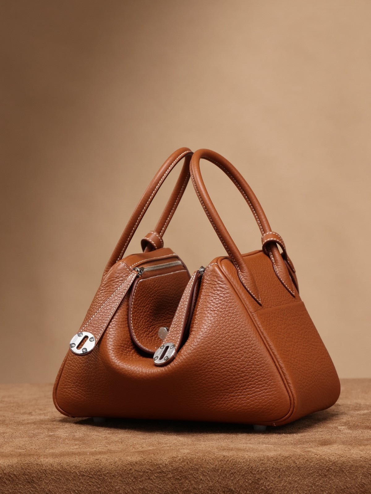 Shebag fully handmade Hermes Lindy 26 bag in brown silver hardware review(2025 Jan updated)-Best Quality Fake designer Bag Review, Replica designer bag ru