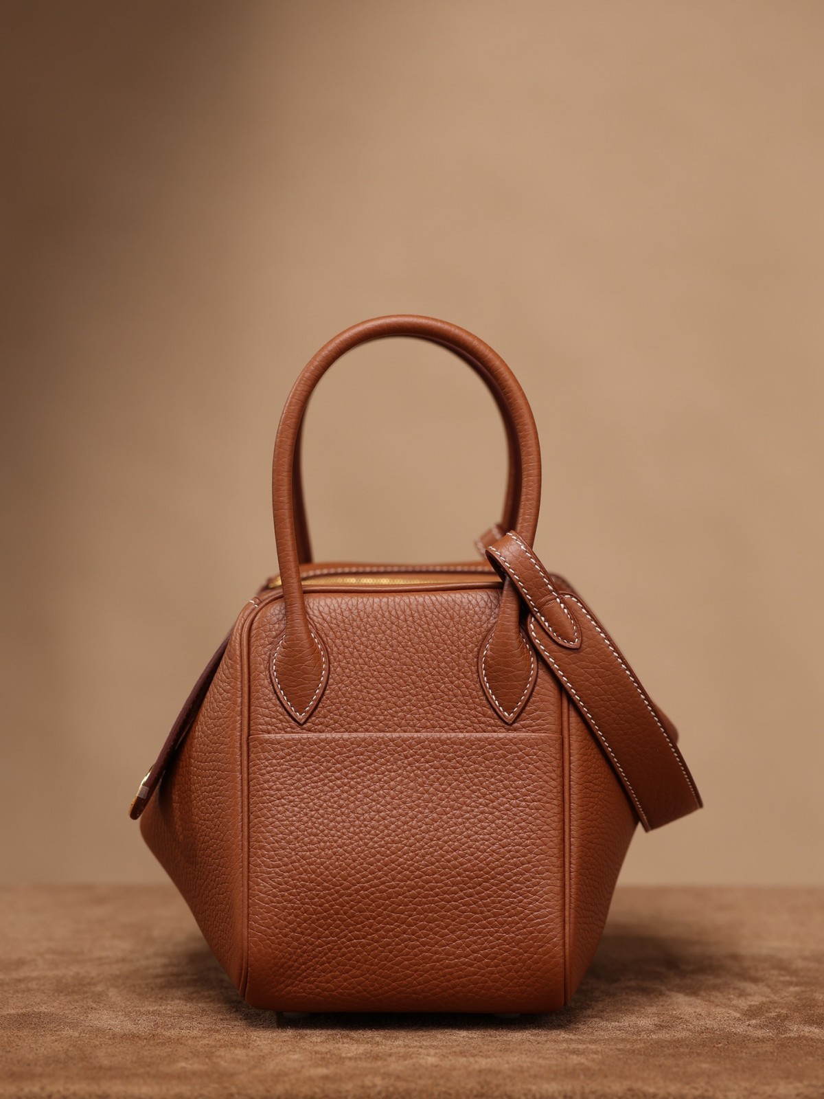 Shebag fully handmade Hermes Lindy 26 bag in brown silver hardware review(2025 Jan updated)-Best Quality Fake designer Bag Review, Replica designer bag ru