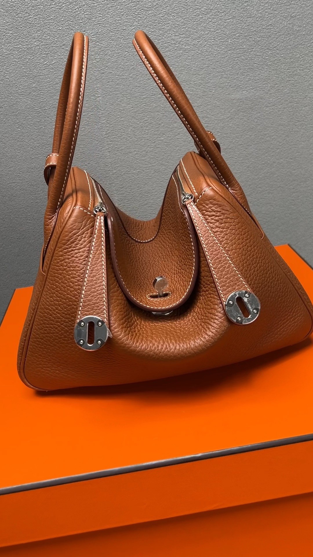Shebag fully handmade Hermes Lindy 26 bag in brown silver hardware review(2025 Jan updated)-Best Quality Fake designer Bag Review, Replica designer bag ru