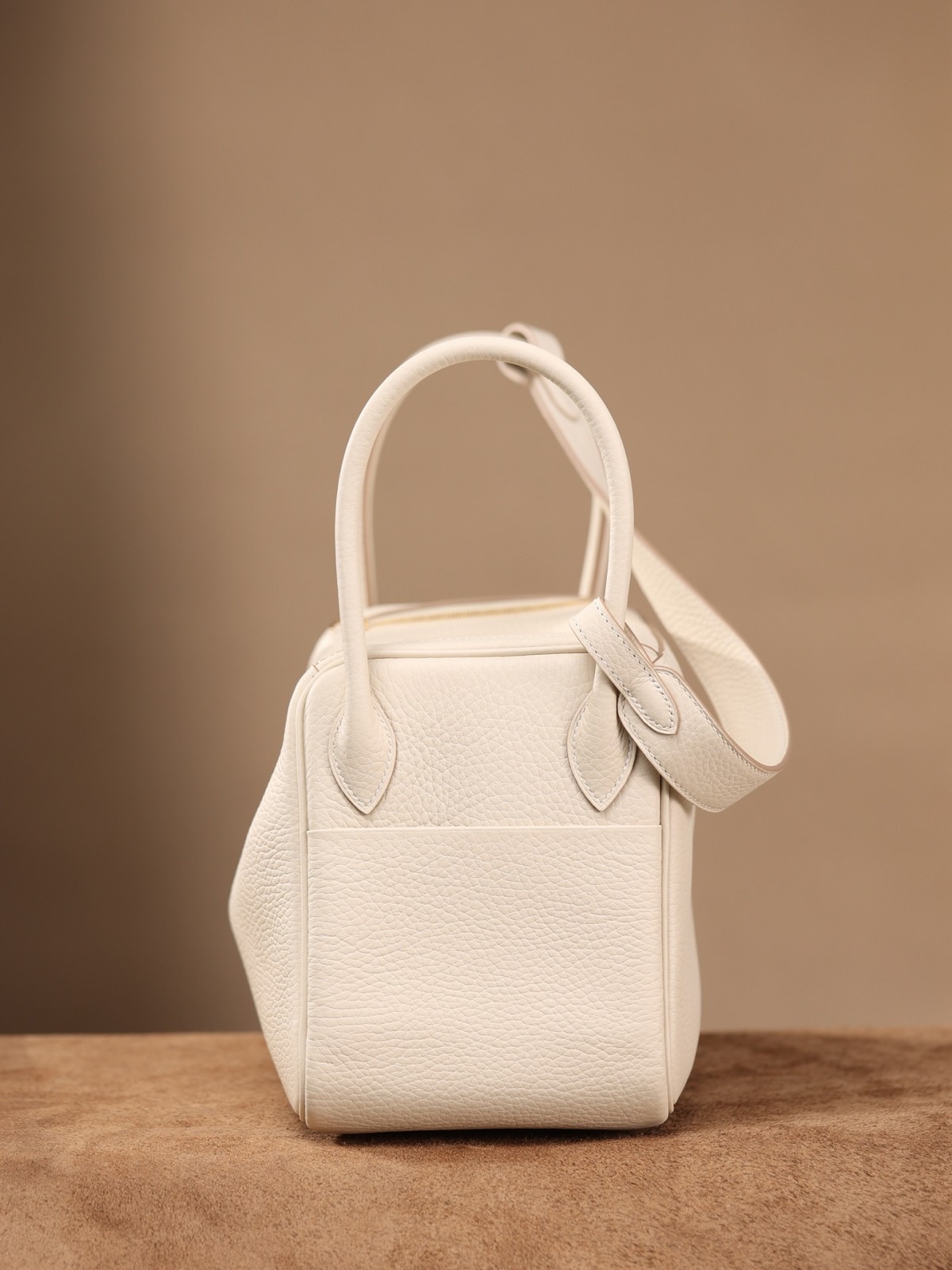 Shebag fully hand made Lindy 26 white bag in togo review (2025 Jan updated)-Best Quality Fake designer Bag Review, Replica designer bag ru