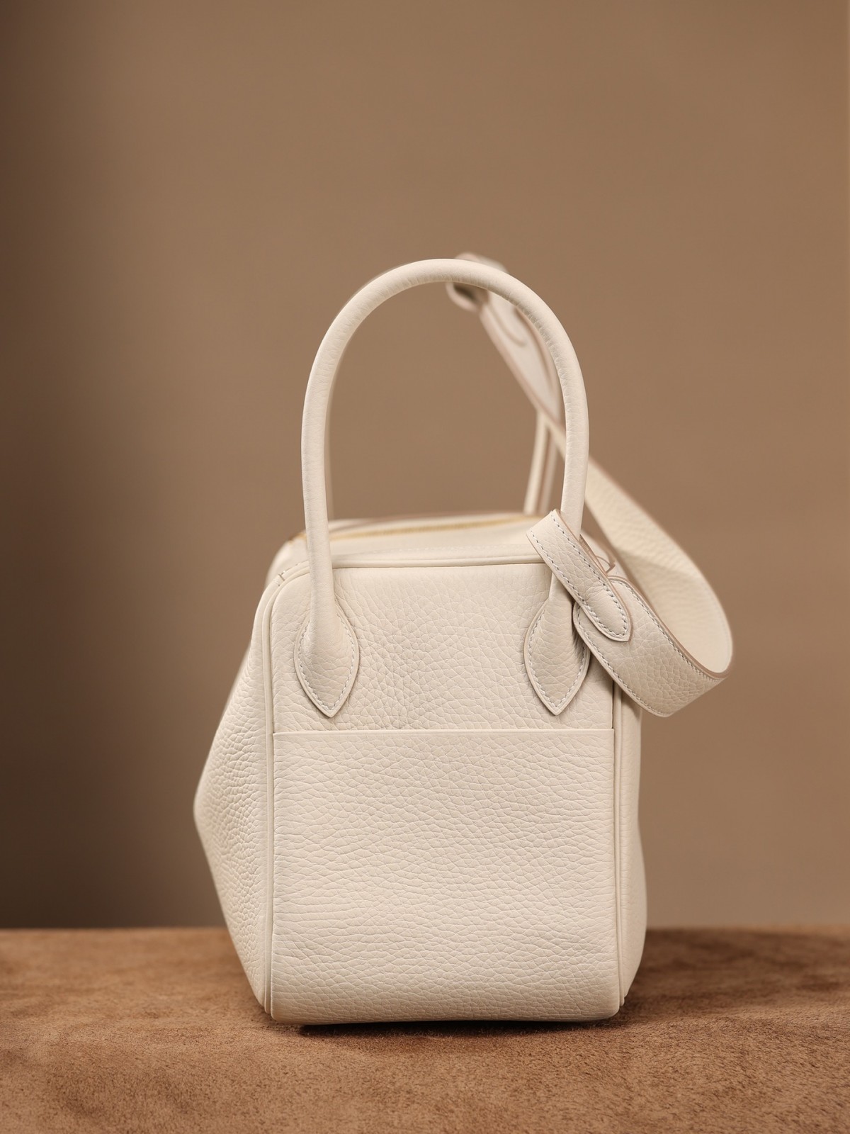 Shebag fully hand made Lindy 26 white bag in togo review (2025 Jan updated)-Best Quality Fake designer Bag Review, Replica designer bag ru