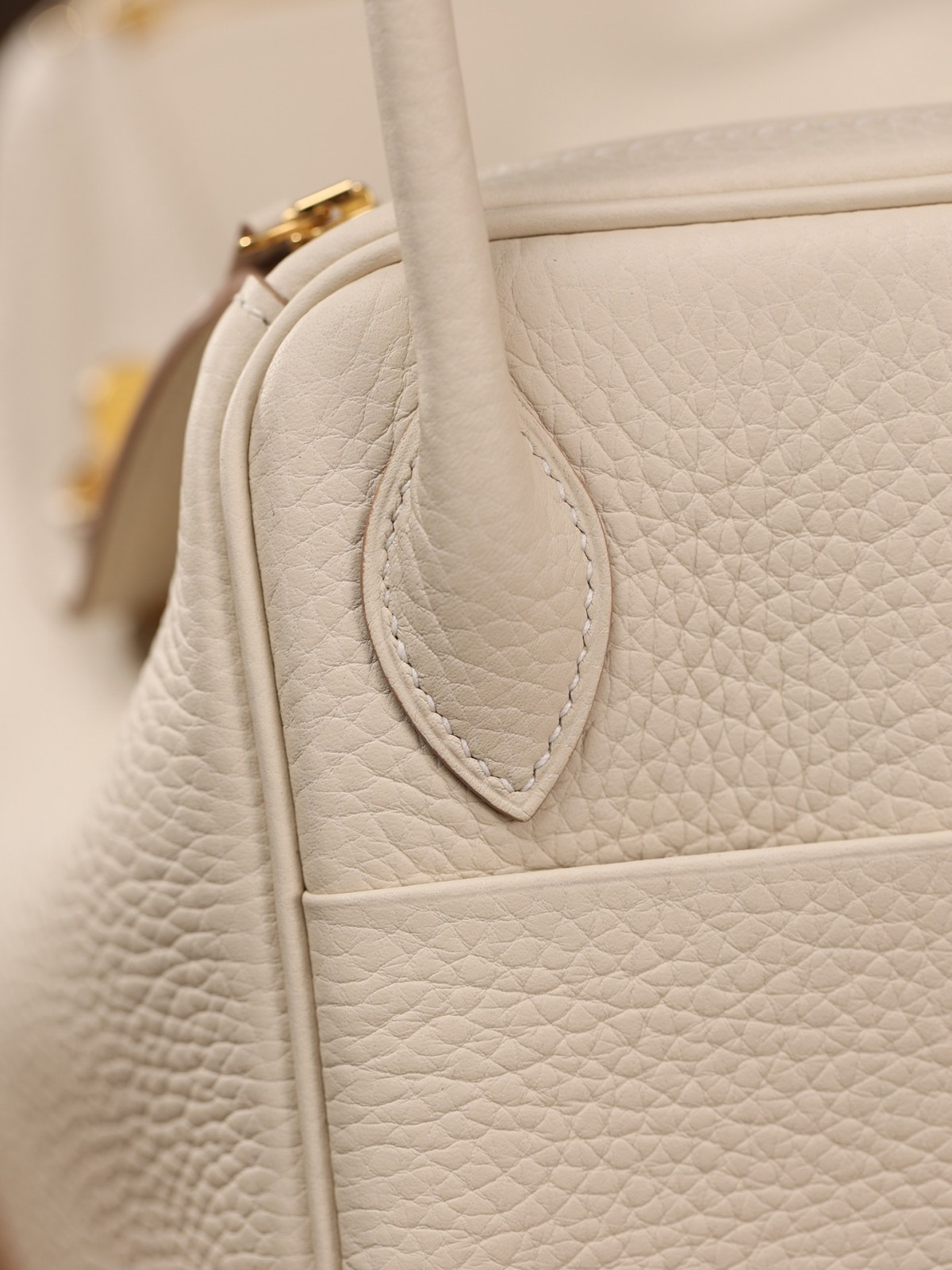 Shebag fully hand made Lindy 26 white bag in togo review (2025 Jan updated)-Best Quality Fake designer Bag Review, Replica designer bag ru