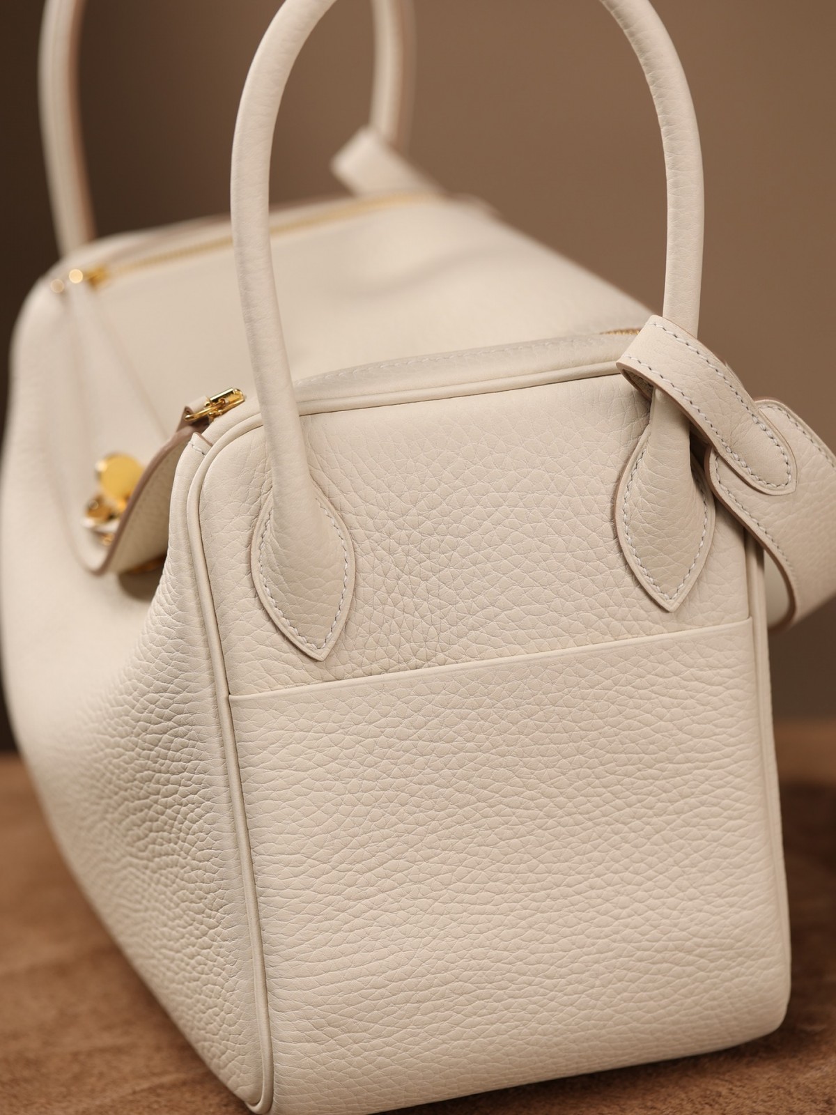 Shebag fully hand made Lindy 26 white bag in togo review (2025 Jan updated)-Best Quality Fake designer Bag Review, Replica designer bag ru