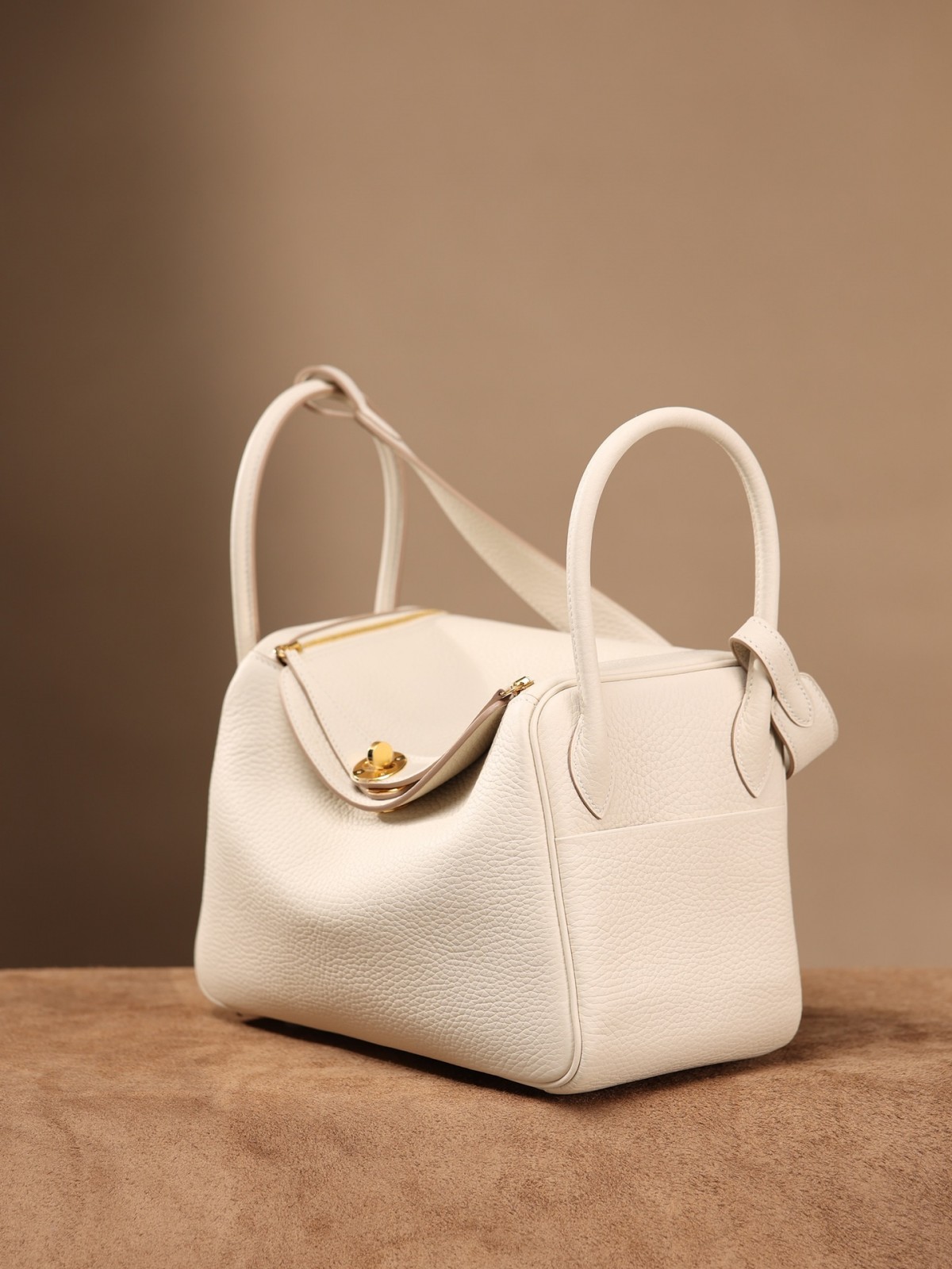 Shebag fully hand made Lindy 26 white bag in togo review (2025 Jan updated)-Best Quality Fake designer Bag Review, Replica designer bag ru