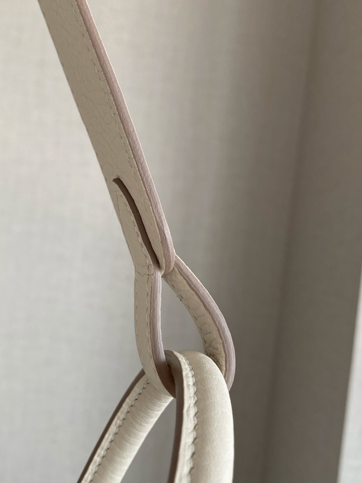 Shebag fully hand made Lindy 26 white bag in togo review (2025 Jan updated)-Best Quality Fake designer Bag Review, Replica designer bag ru