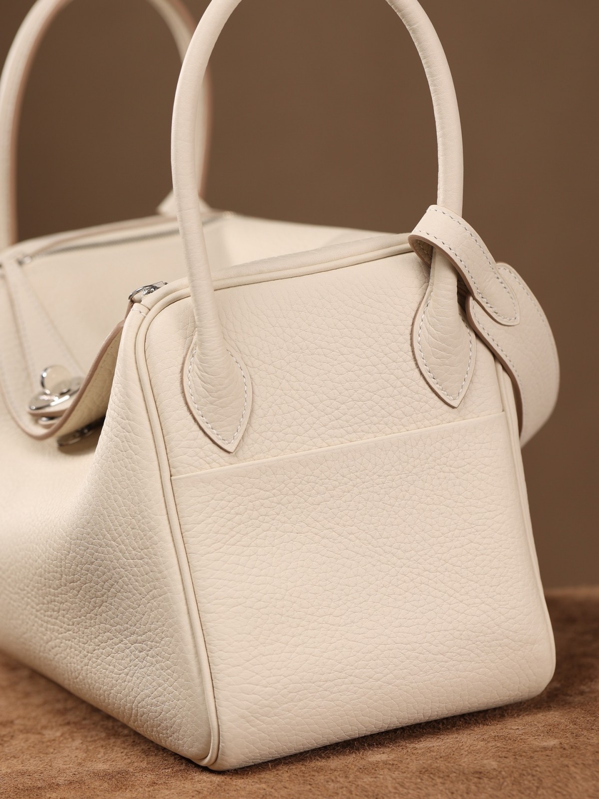 Shebag fully hand made Lindy 26 white bag in togo review (2025 Jan updated)-Best Quality Fake designer Bag Review, Replica designer bag ru